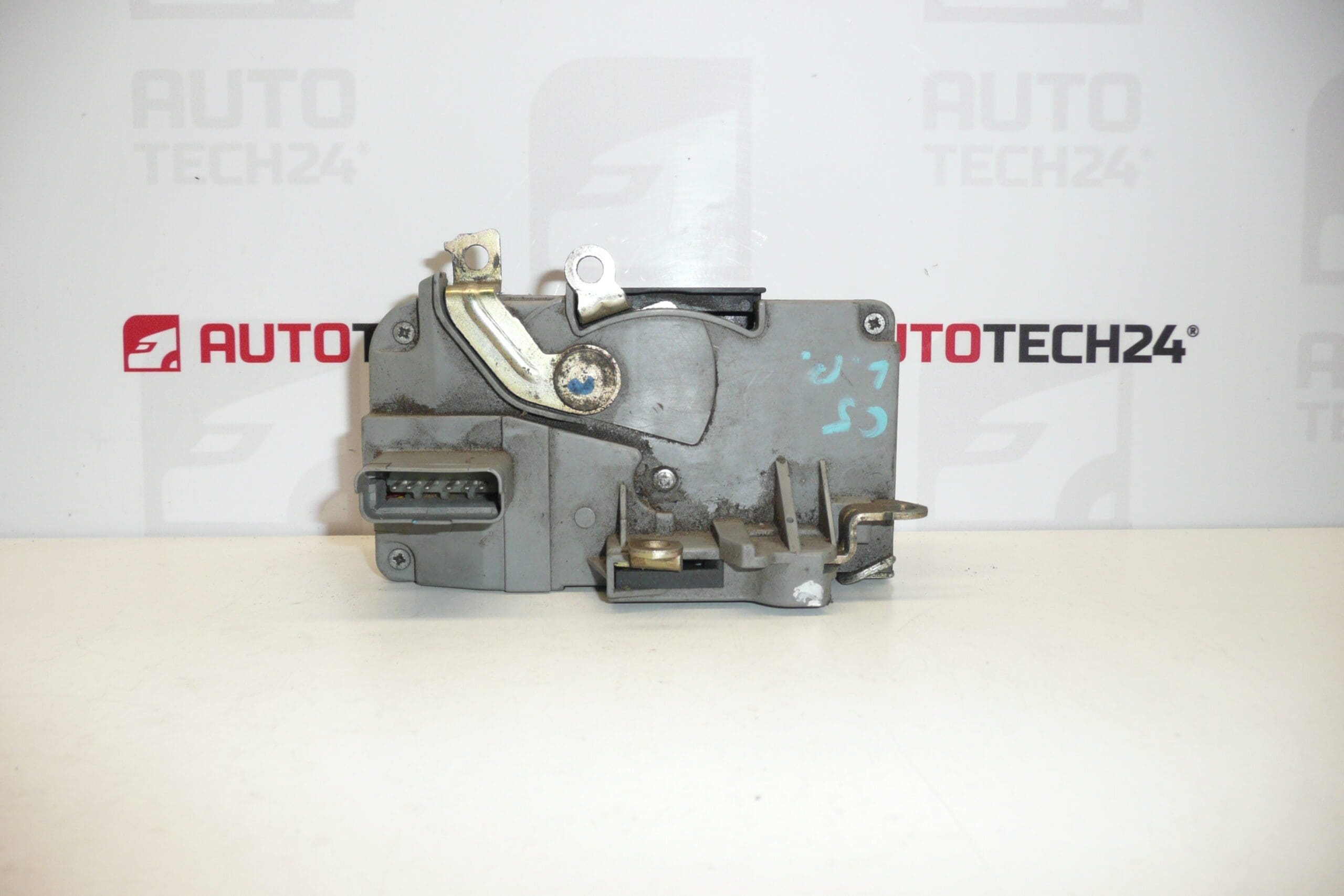 Elektrisches Zentralschloss für die linke Vordertür Citroën C5 I/II (9135J1), gebraucht – Bild 2
