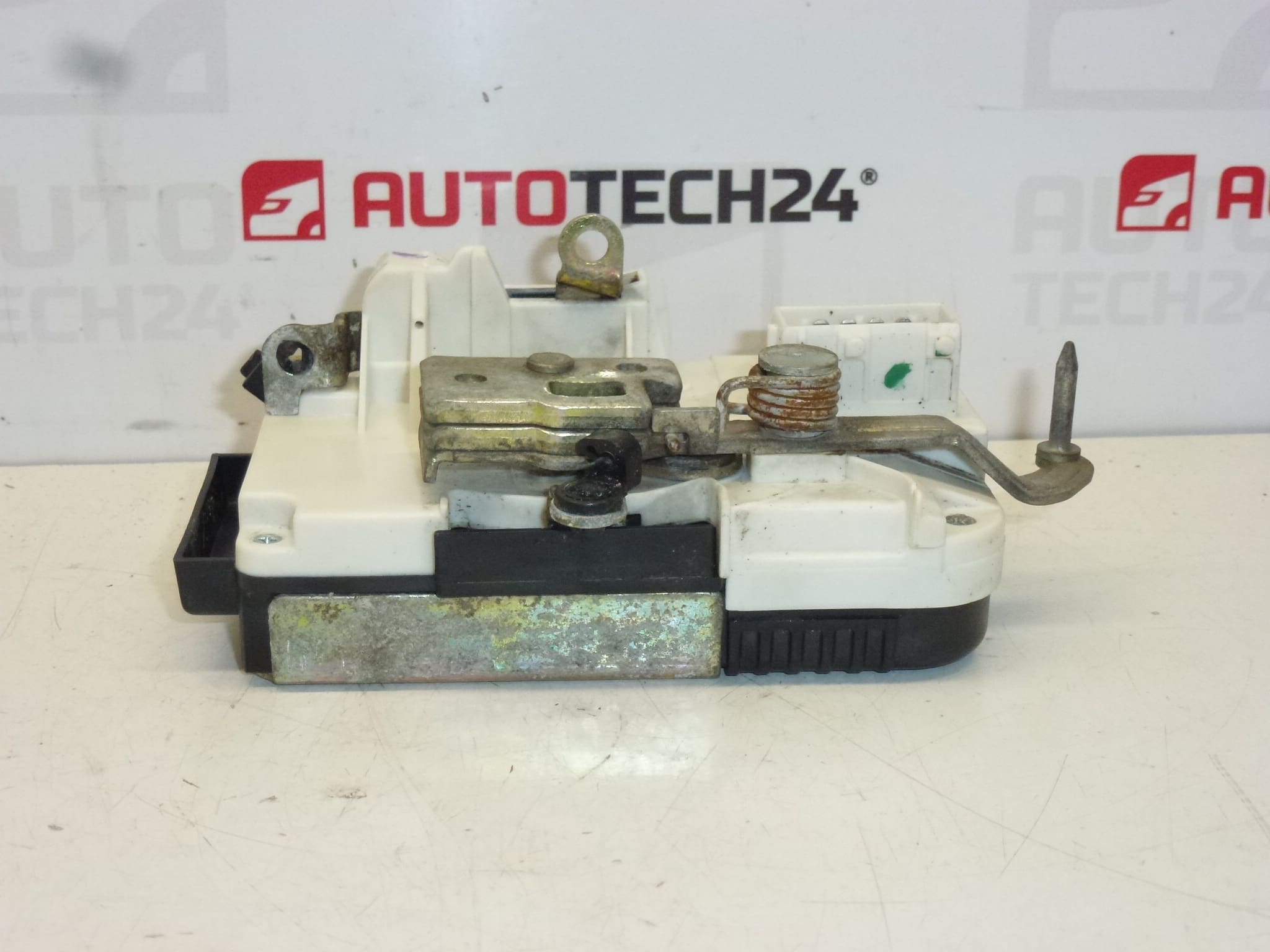 Türschloss Links Vorne Citroën Peugeot 9135L5 – Bild 2
