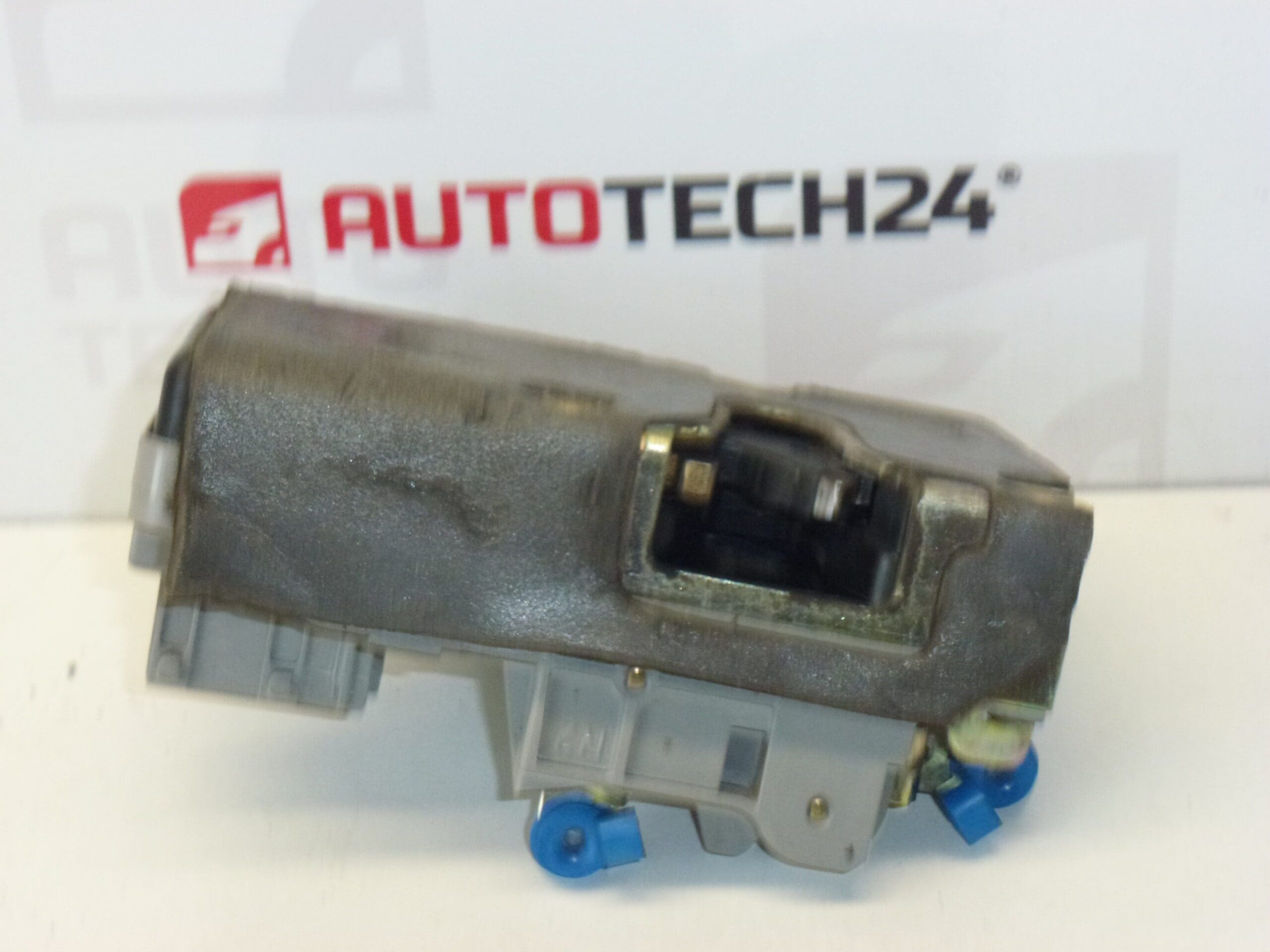 Türschloss vorne rechts Citroën Peugeot 9136J6 II – Bild 2