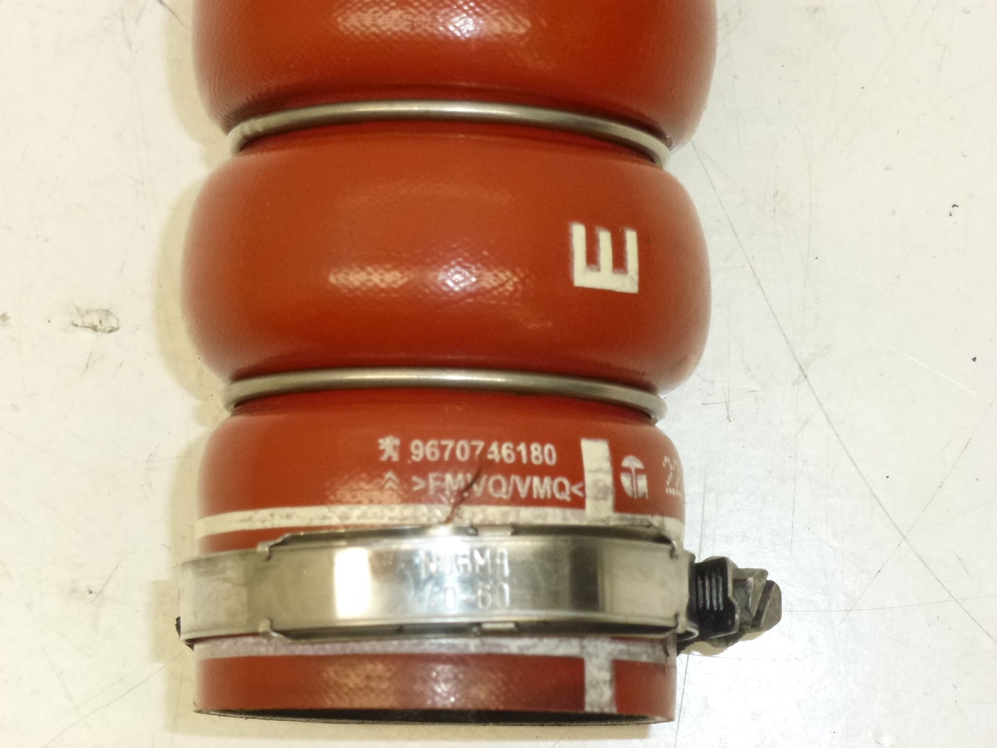Turbo-Schlauch 1.6 HDi Citroën Peugeot 9670746180 0382PN – Bild 2