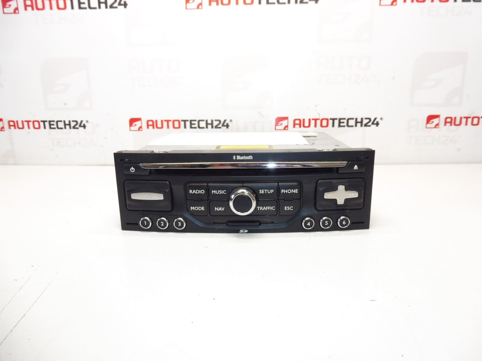 Auto Radio Harman Becker RNEG 96778674xt 16096058xt