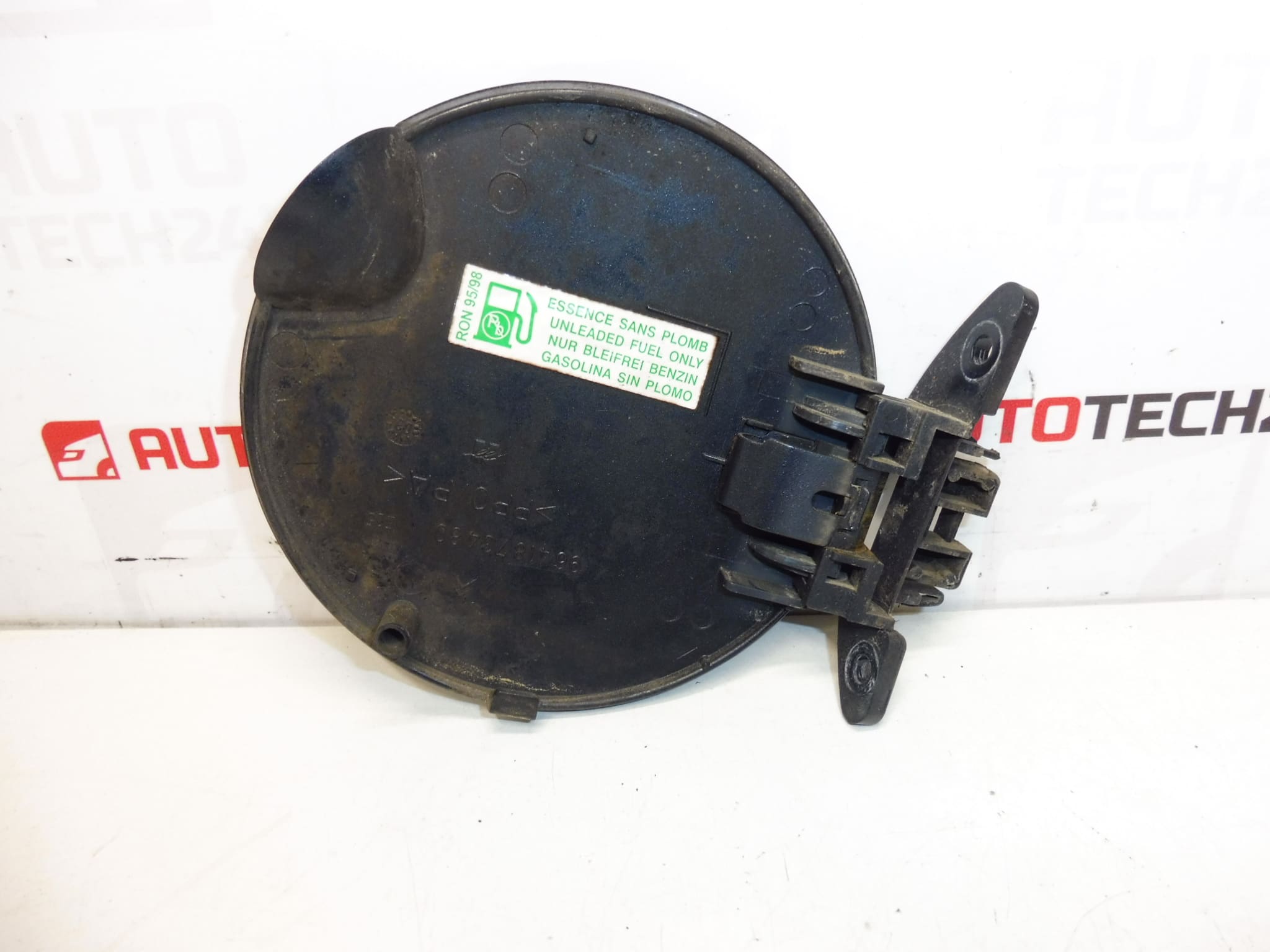Tankdeckel Citroën C3 Pluriel EYPC 9641873480 1517A2 – Bild 2