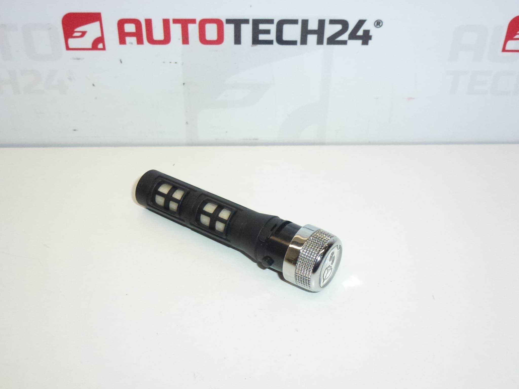 Citroën C4 Picasso 824435 8244e5 Duftknopf