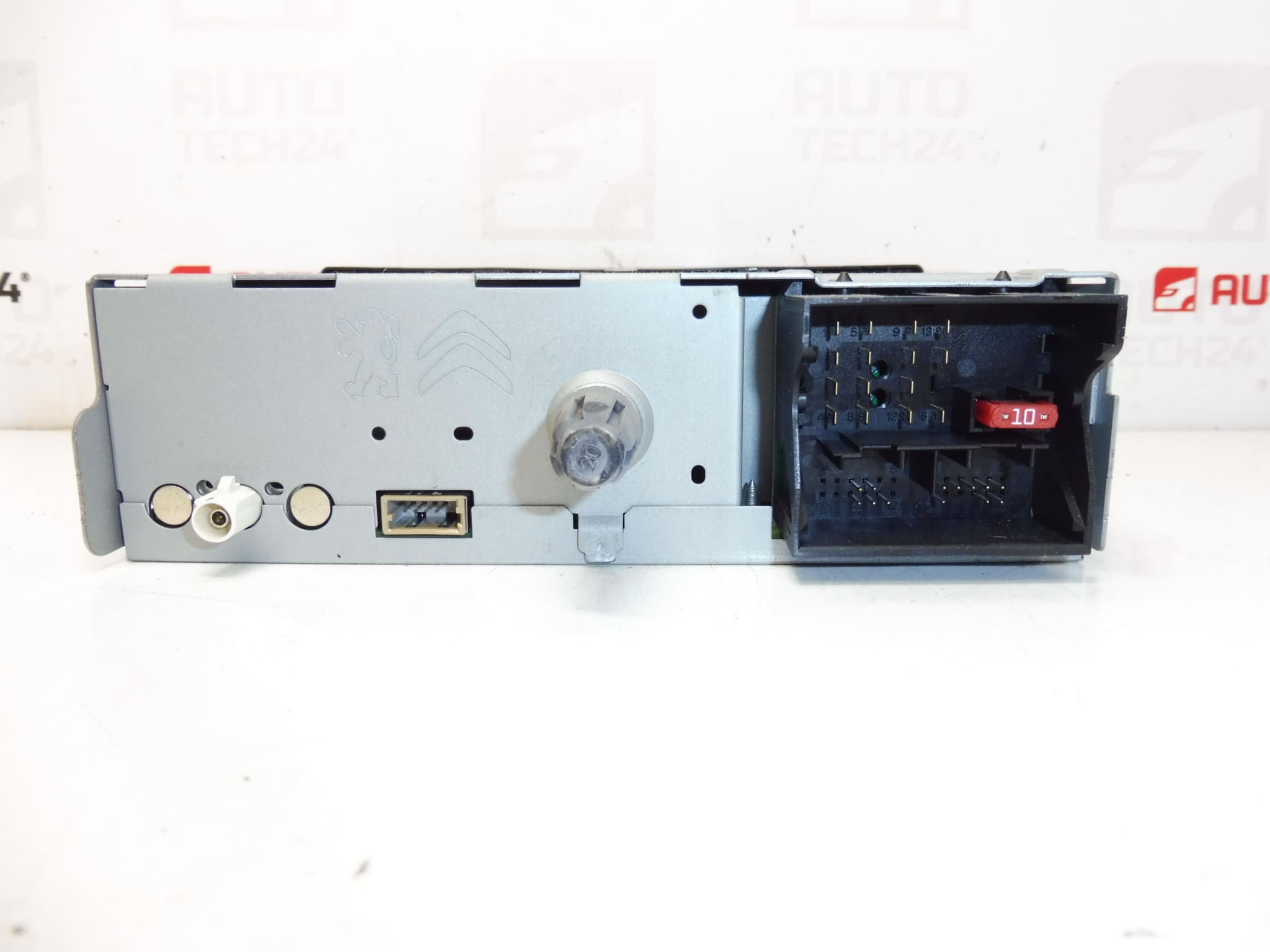 Autoradio Citroën C-ELYSEE Peugeot 301 98041965ZD00 – Bild 2