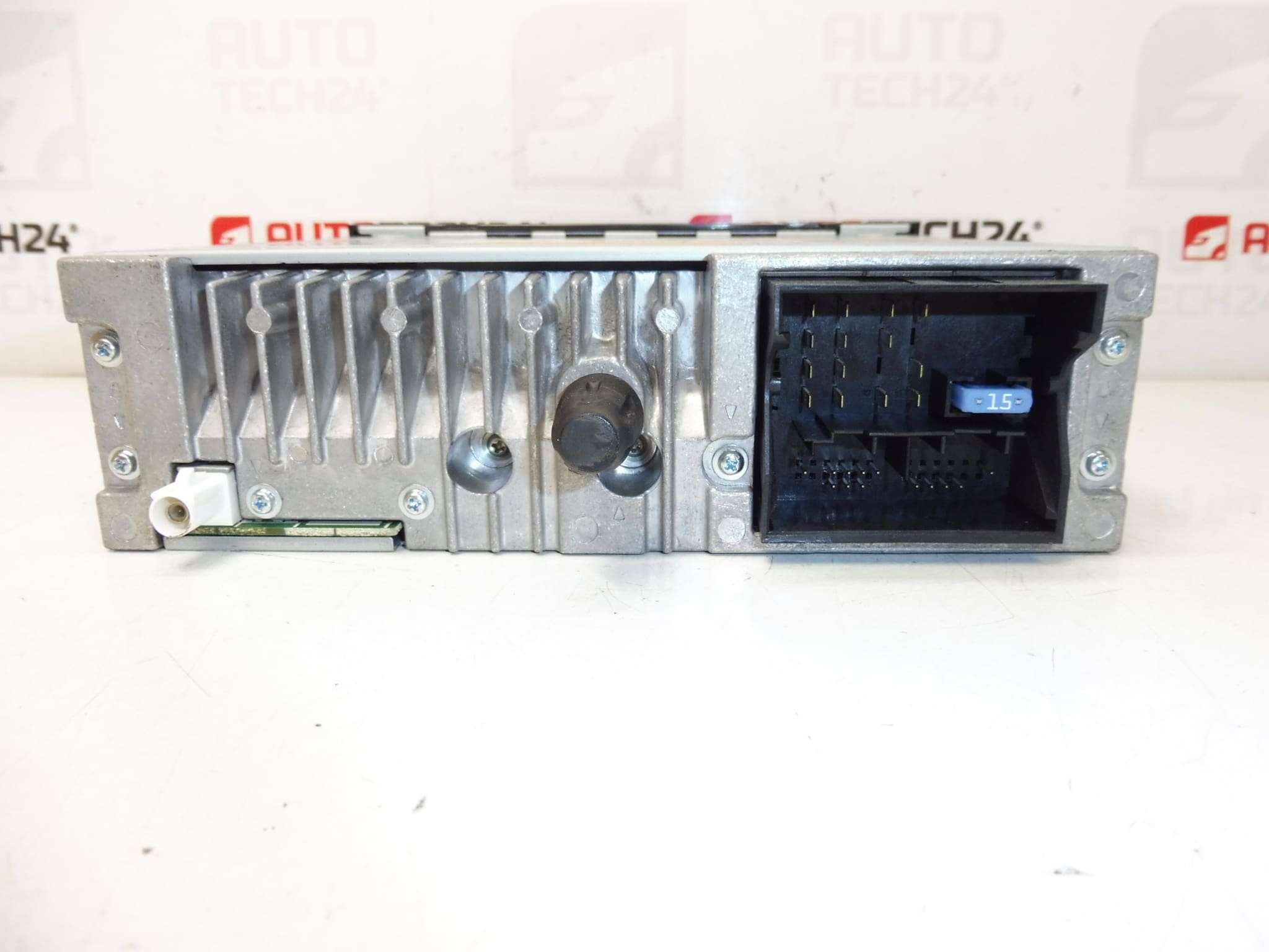 Autoradio für Citroën C-ELYSEE Peugeot 301 98049164ZD 16112916ZD – Bild 2