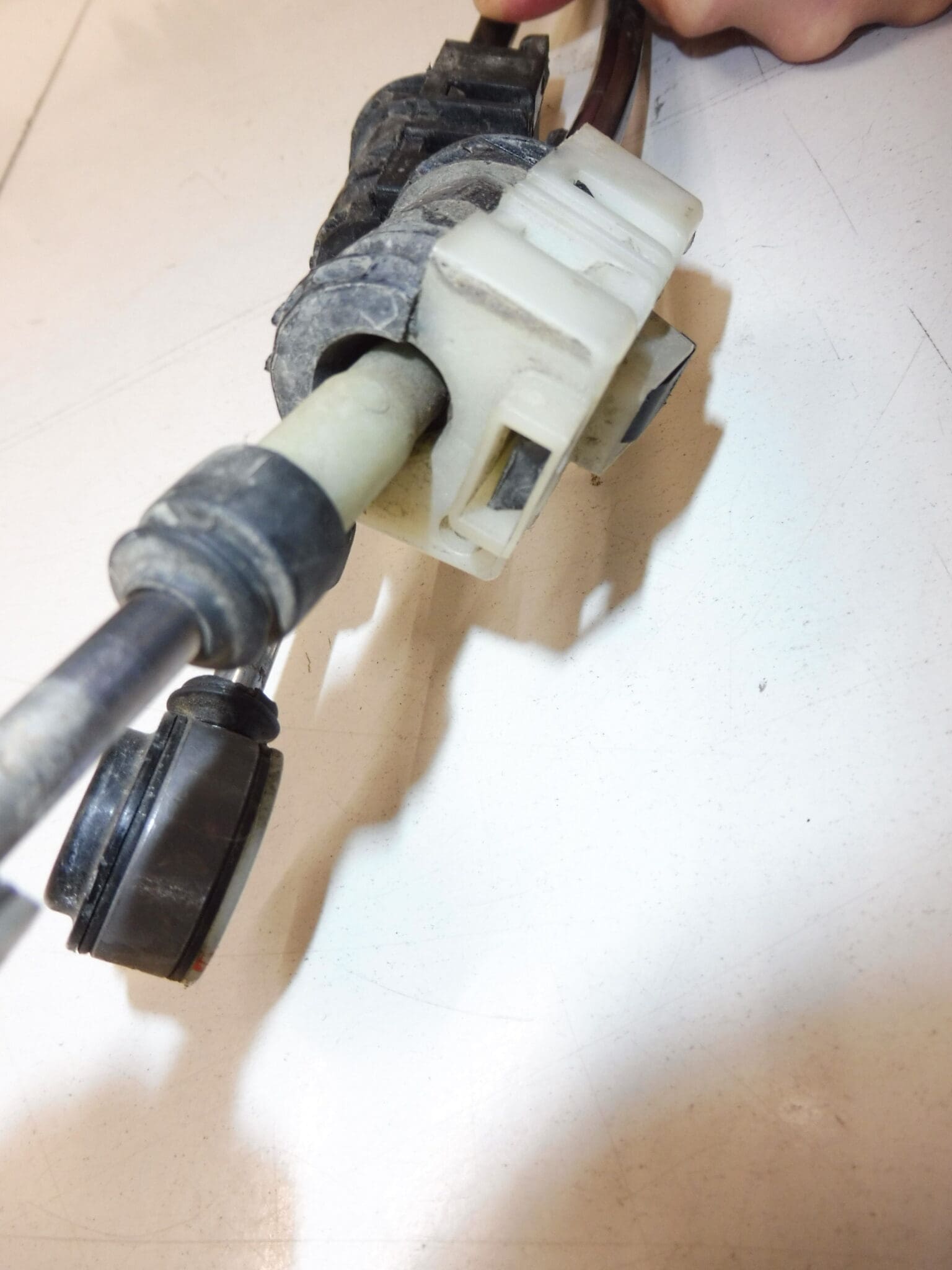 Schalthebel Citroën C3 DS3 PEUGEOT 9808161480 9837816580 – Bild 2