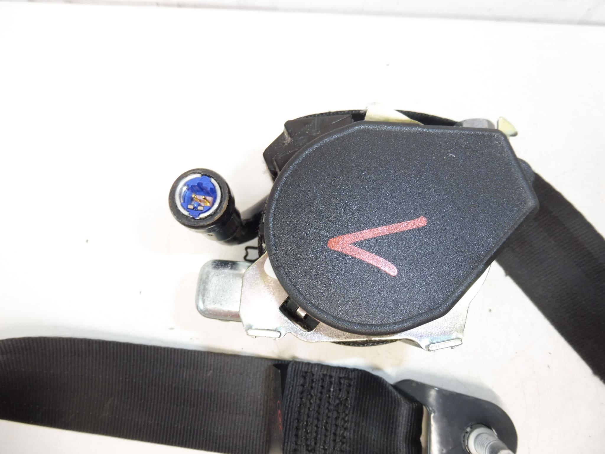 Sicherheitsgurt Fahrerseite Peugeot 308 96568574XX 8975K6 – Bild 2