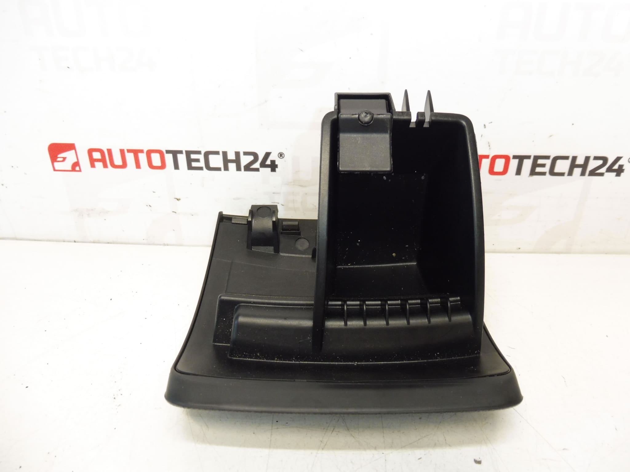 Citroën C5 X7 8226Ps Speicherbox