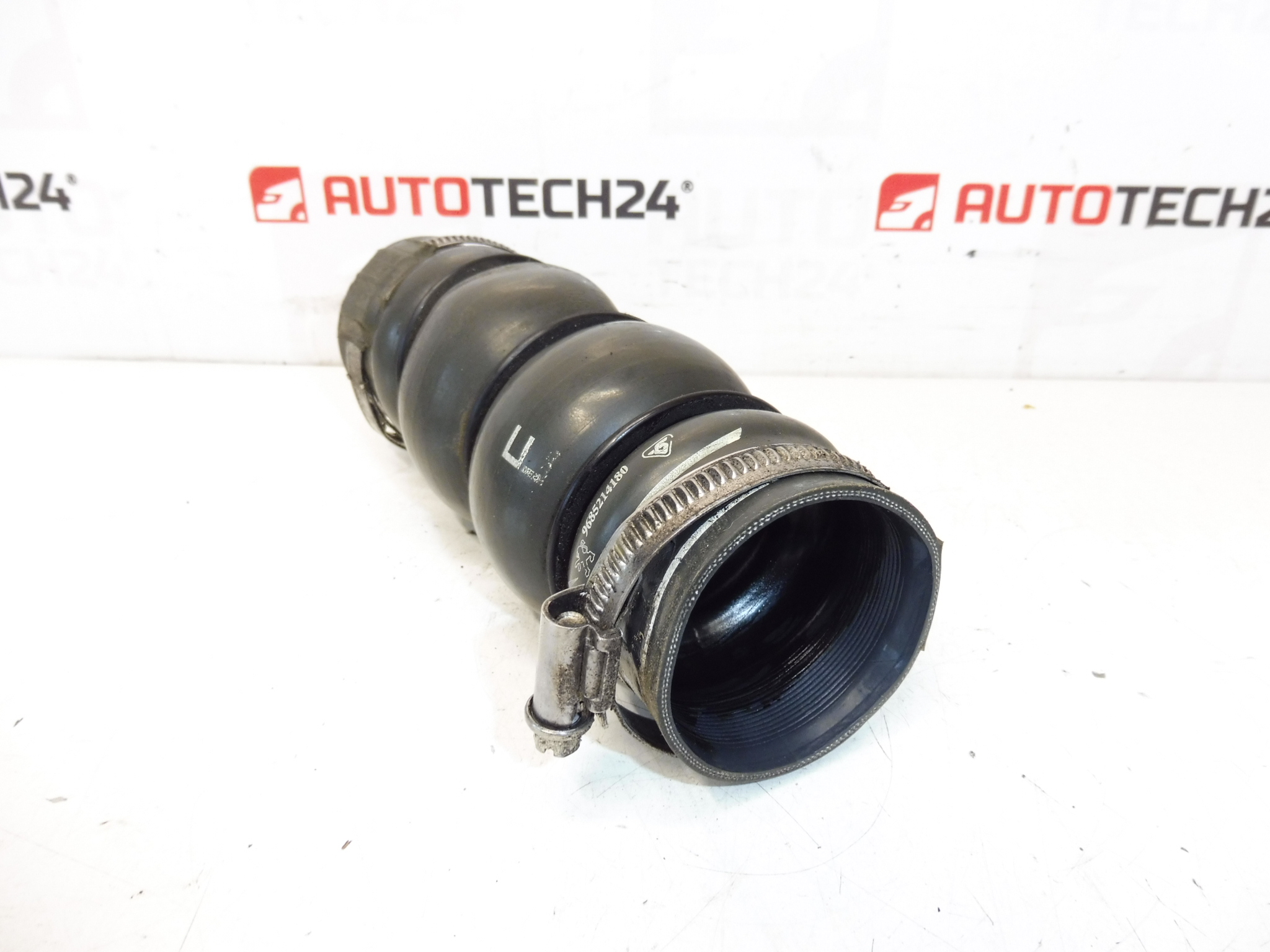 Luftschlauch 1.6 HDI für Citroën Peugeot 9680356780 0382FN