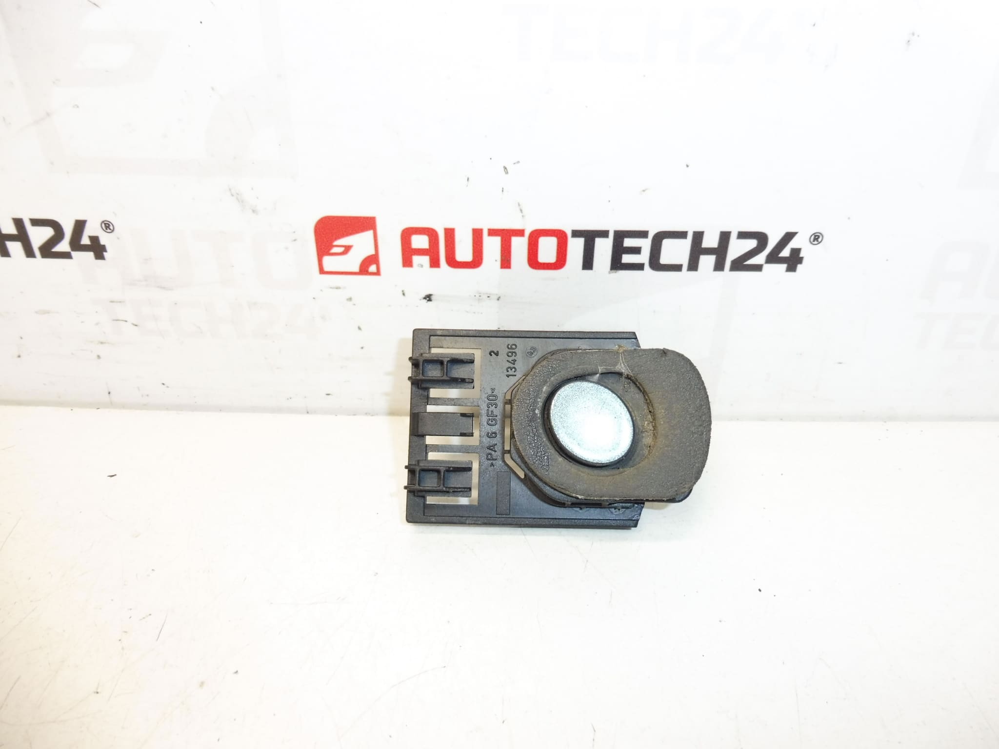 EZQC Peugeot 407 LEDAN 872565 872558