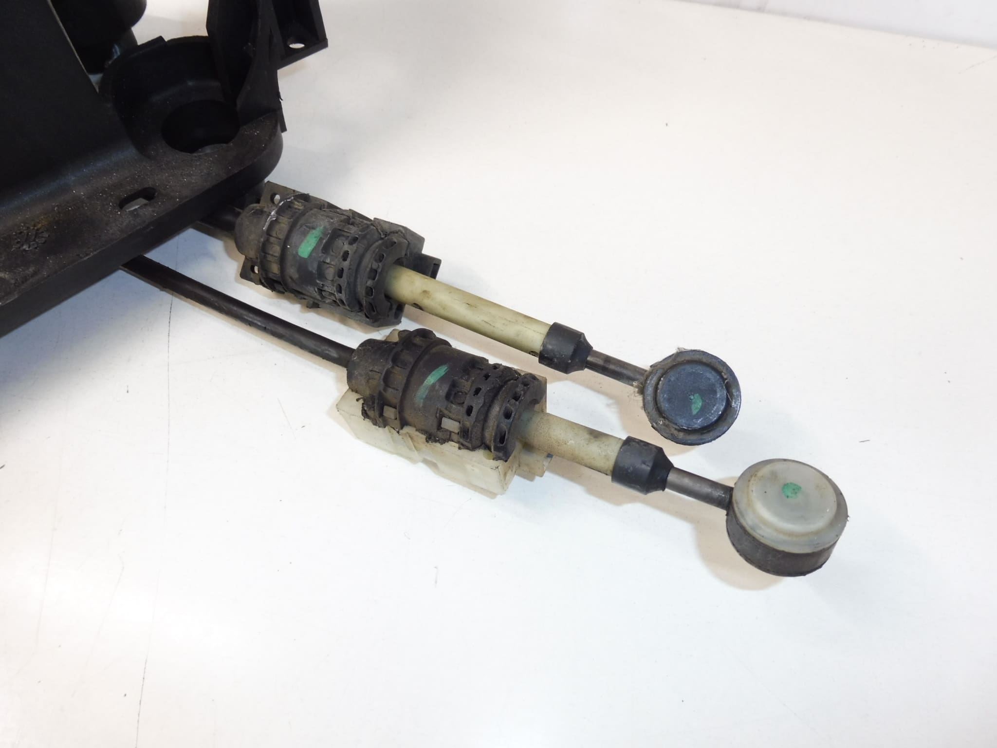 Schalthebel mit Bowdenzügen PEUGEOT 207 9685232980 2400JZ – Bild 2