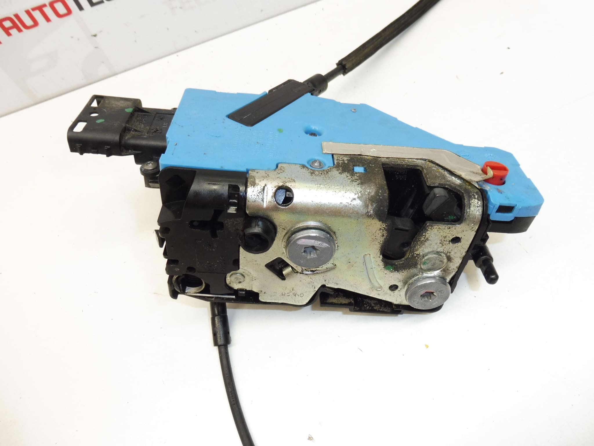 Türschloss hinten rechts für Peugeot 207, gebraucht, Teilenummer 24097816 / 24095816 – Bild 2