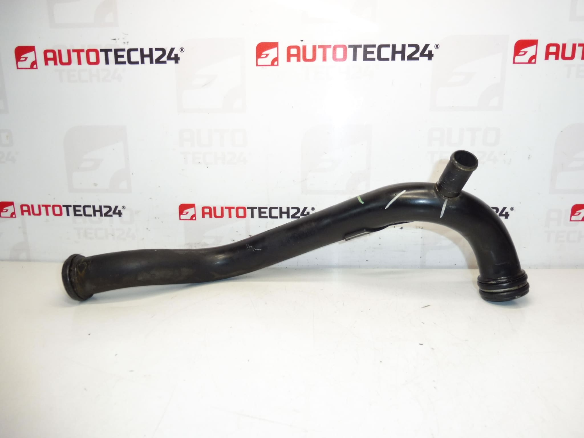 Kühlmittelschlauch 1.8 16V und 2.0 16V für Citroën Peugeot 1341F9 – Bild 2