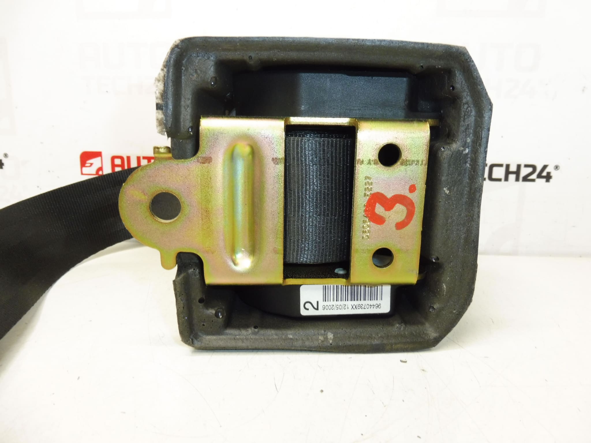 Hinterer Sicherheitsgurt Peugeot 407 96440739XX 8974HK – Bild 2