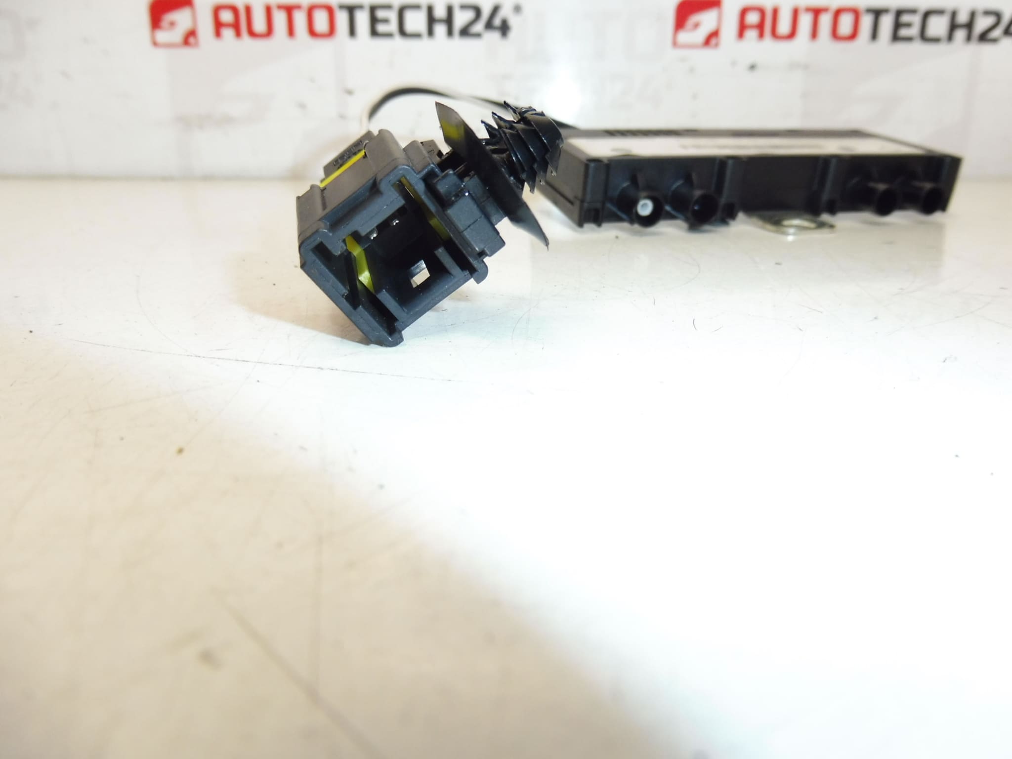 Impedanzadapter Peugeot 407 9654390480 6561T7 – Bild 2