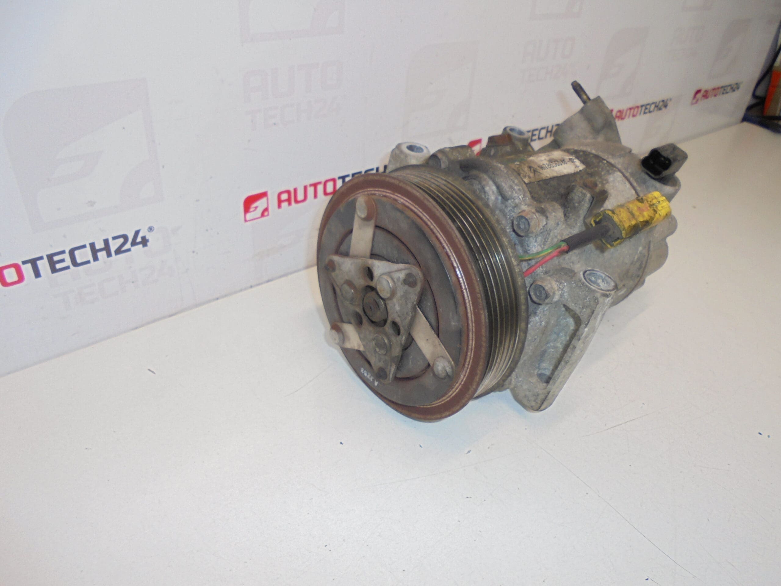 Klimakompressor Seren SD6V12 1367f Citroën Peugeot 9678656080 9828268800