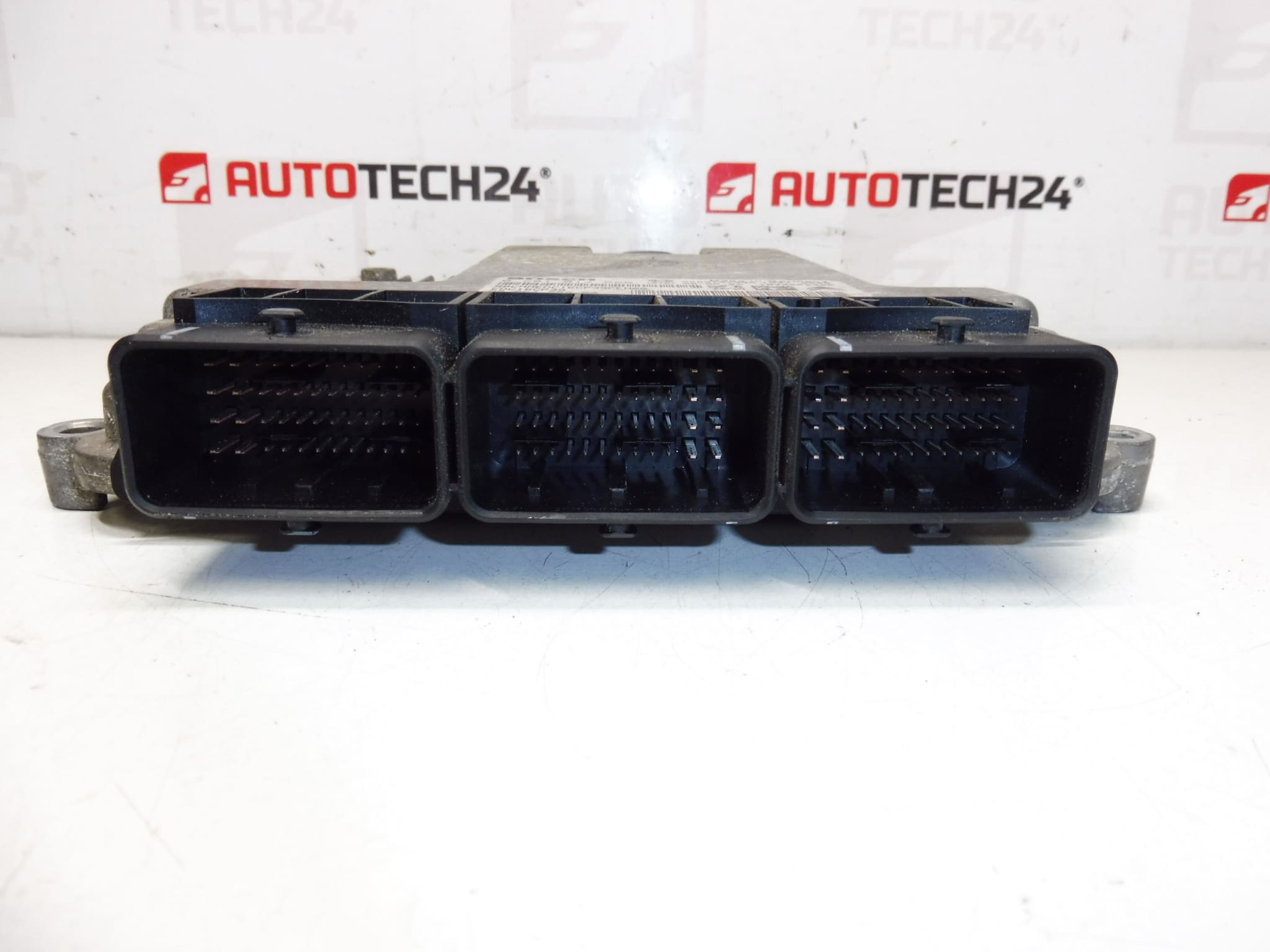 Bosch EDC16CP39 9665465280 0281013666 1943F2 – Bild 2