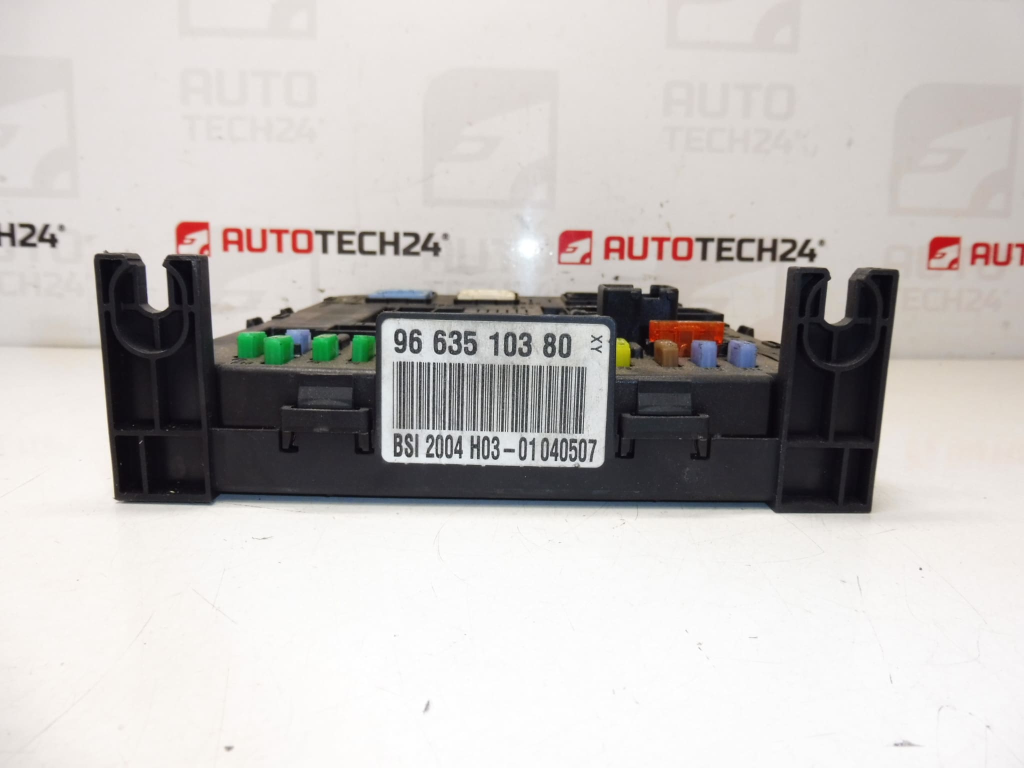 BSI 2004 H03-01 für Citroën/Peugeot 9663510380 – Bild 2