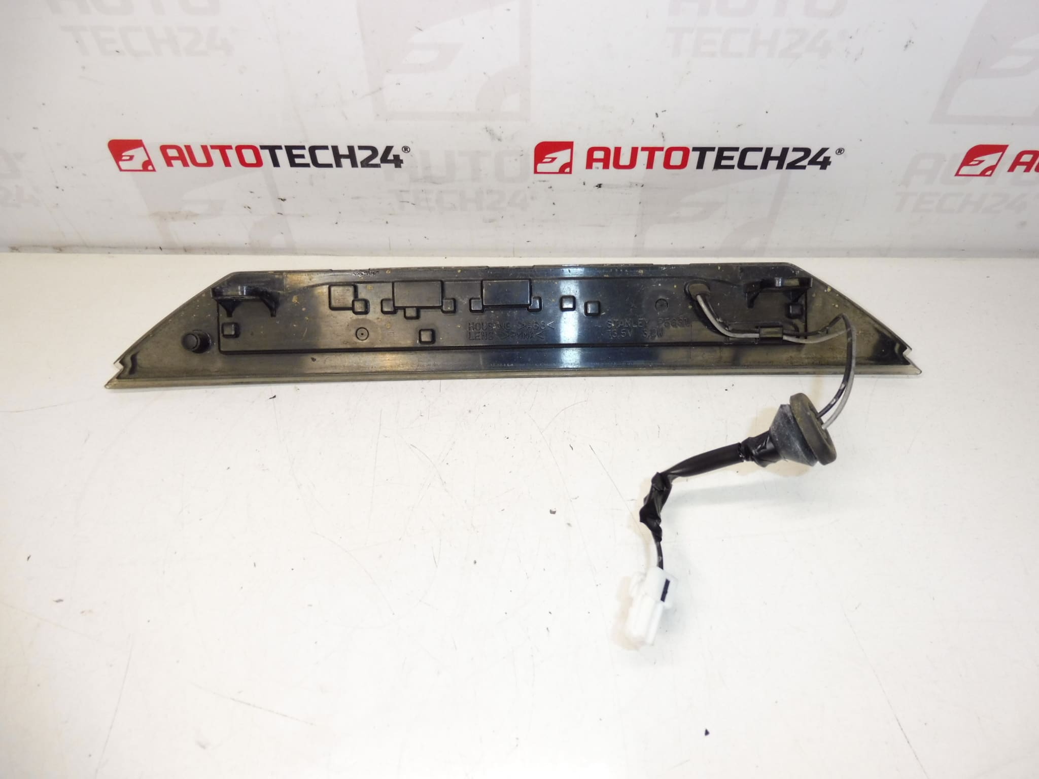 Citroën C-Crosser Peugeot 4007 6351CJJ – Bild 2