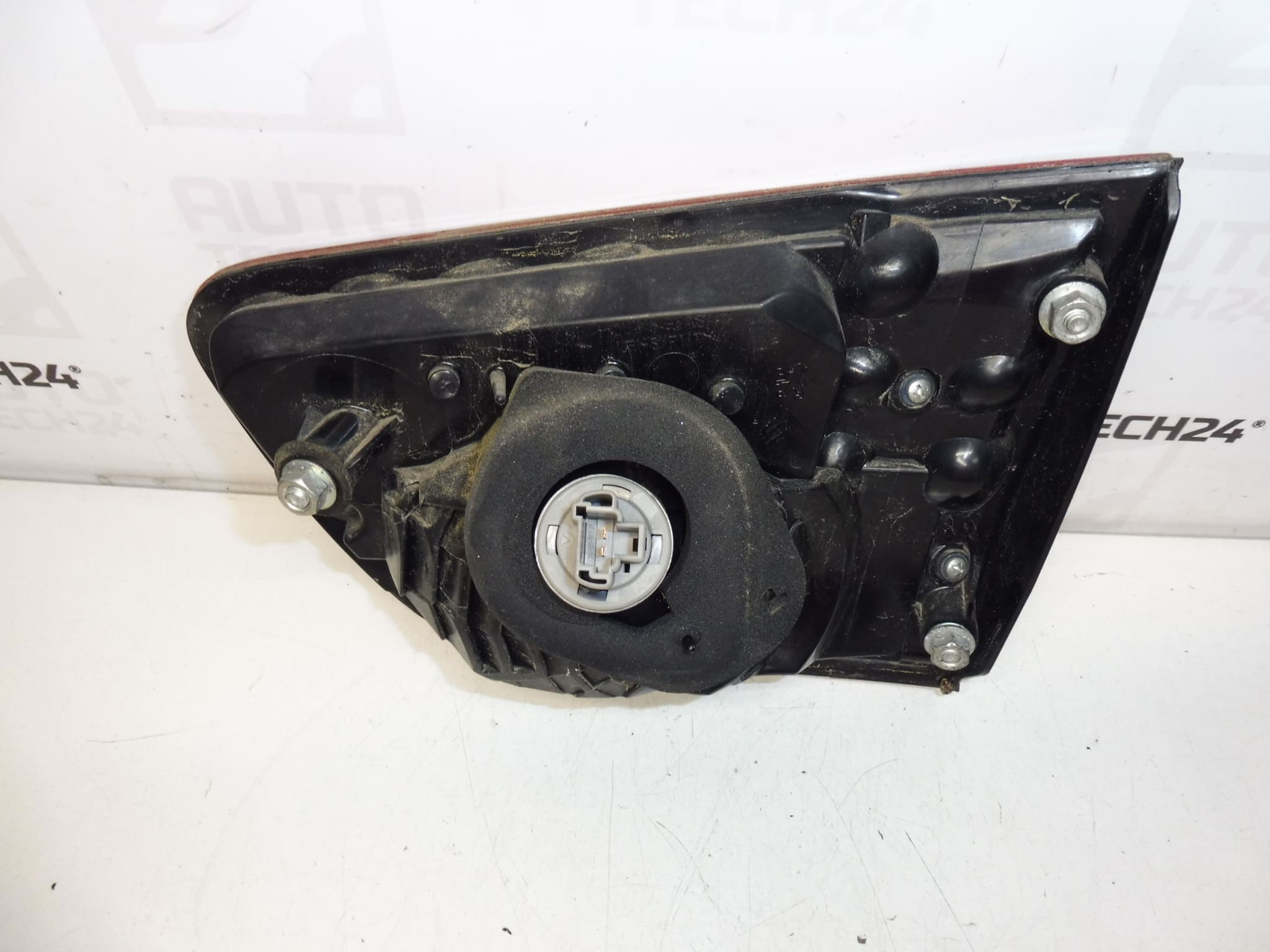 Rücklichtabdeckung hinten links Citroën C-Crosser 6350EK – Bild 2