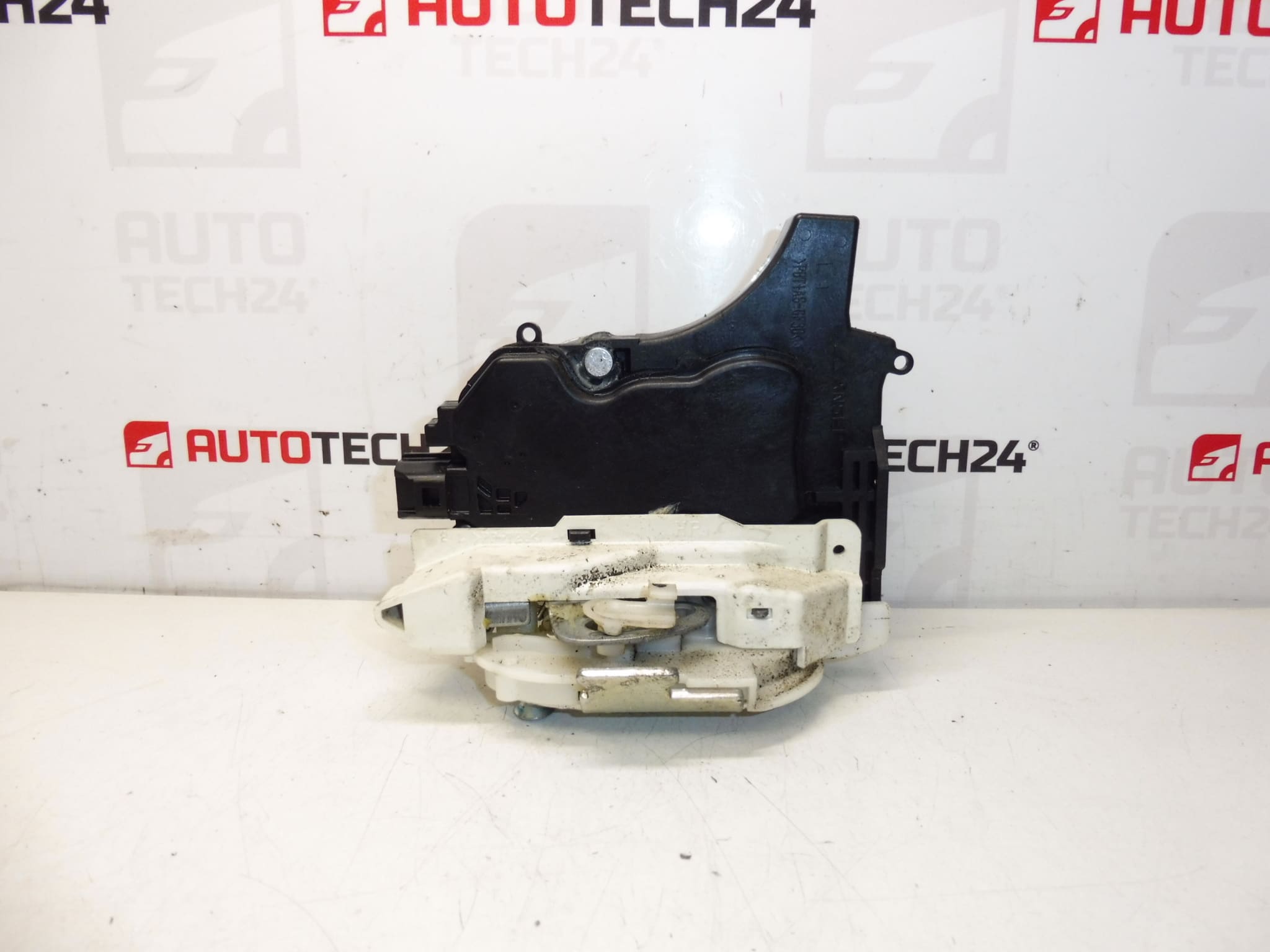 Links hintere Türschloss Citroën C-Crosser Peugeot 4007 9137N0