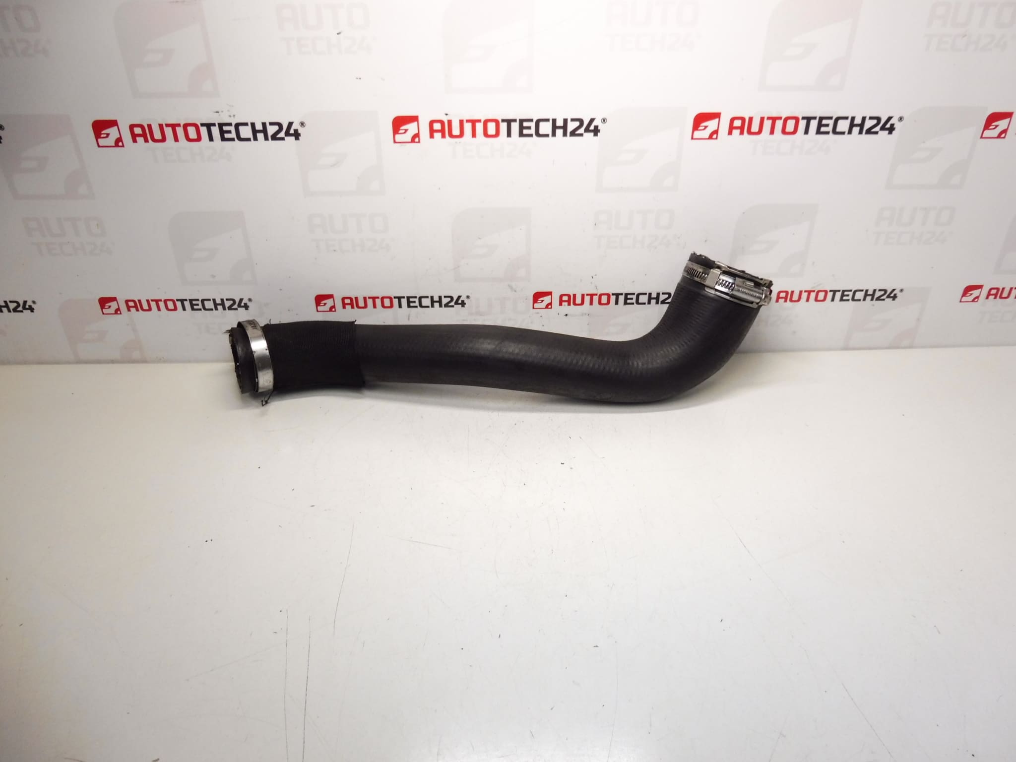 Luftanschluss Citroën Peugeot 2.0 HDI 0382NH