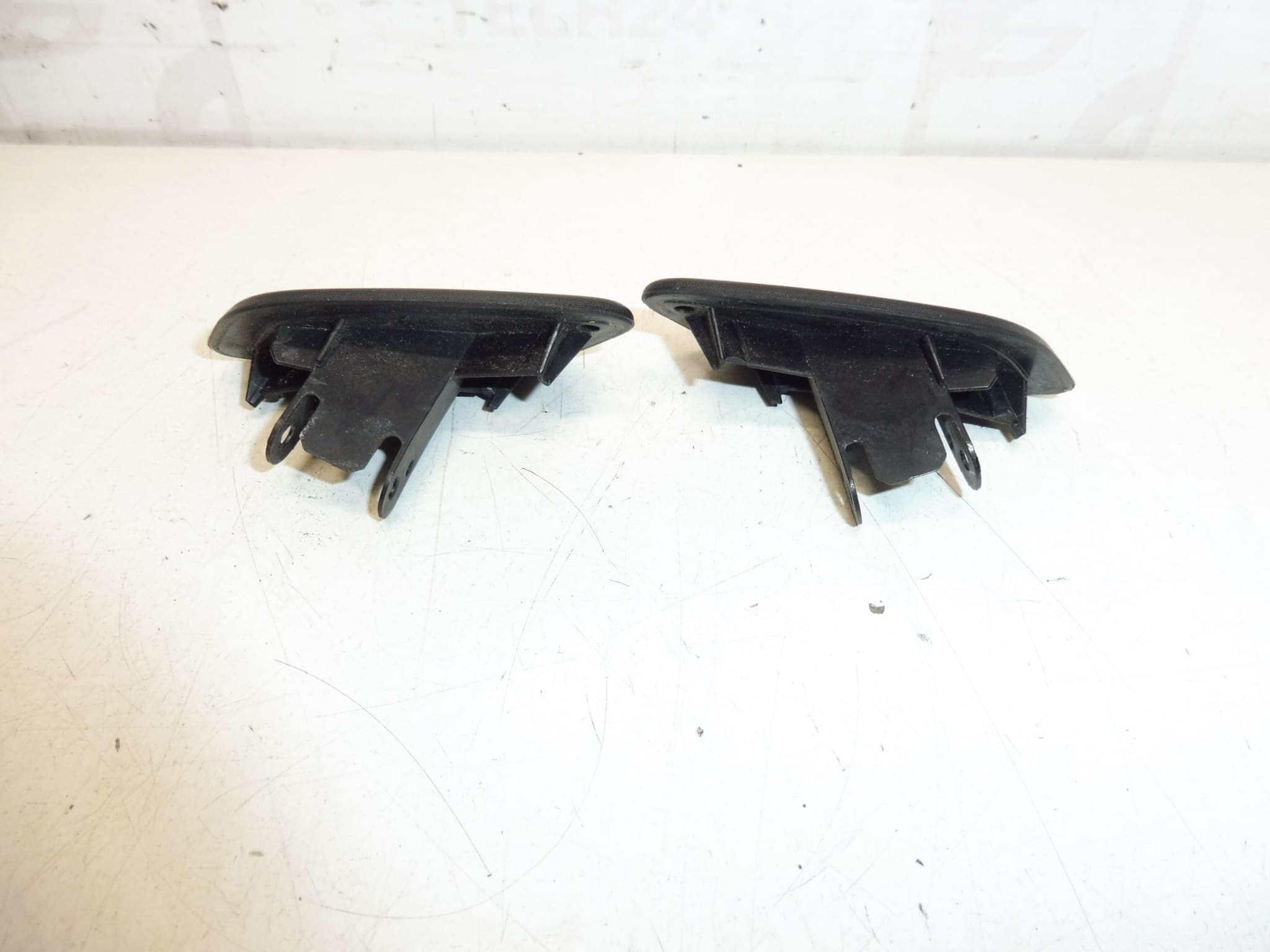 Scheinwerferwaschdüsenabdeckungen Peugeot 3008 5008 742294 – Bild 2