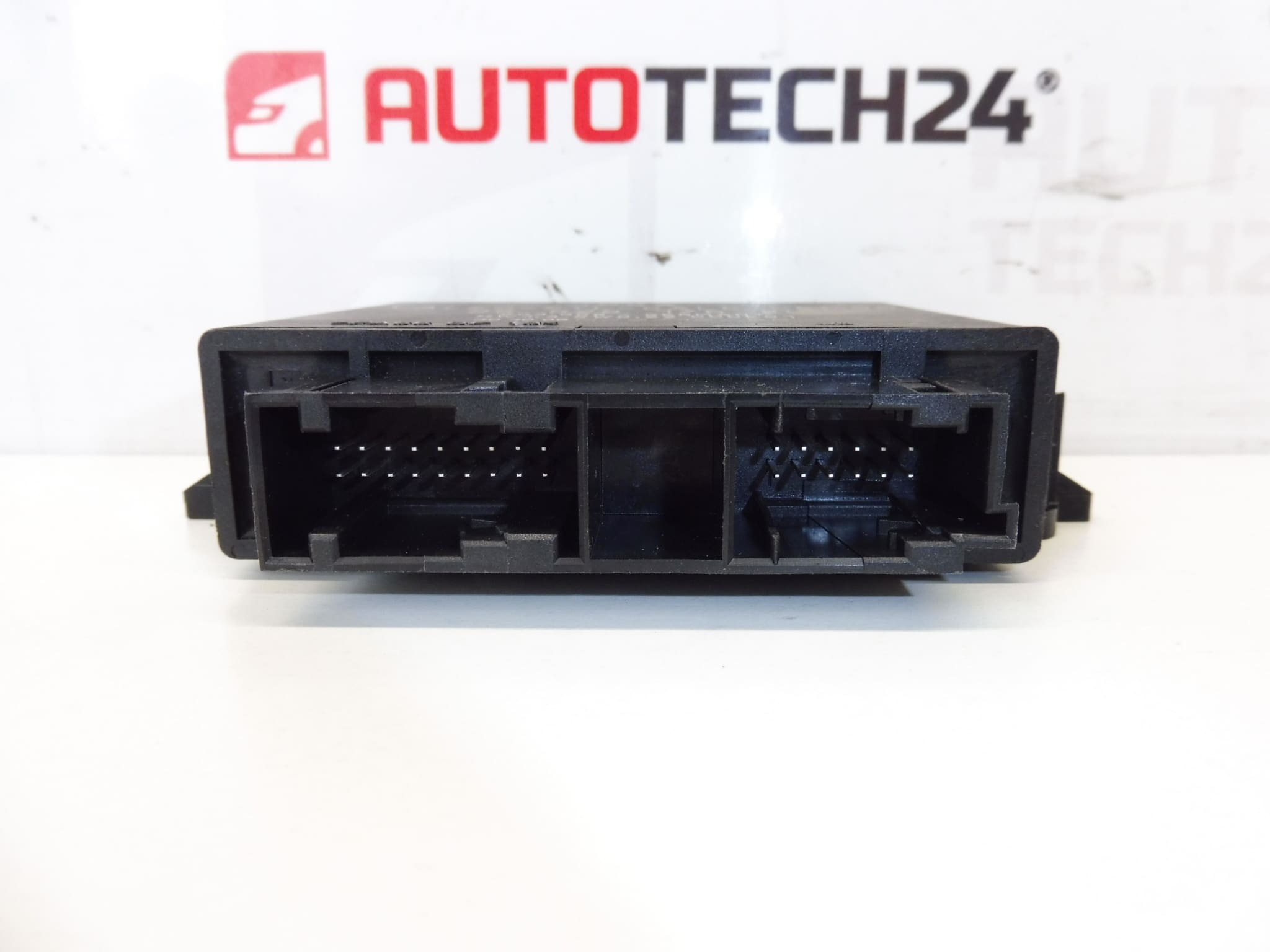 ECU AFIL Valeo Citroën Peugeot 9662917680 6590AR – Bild 2