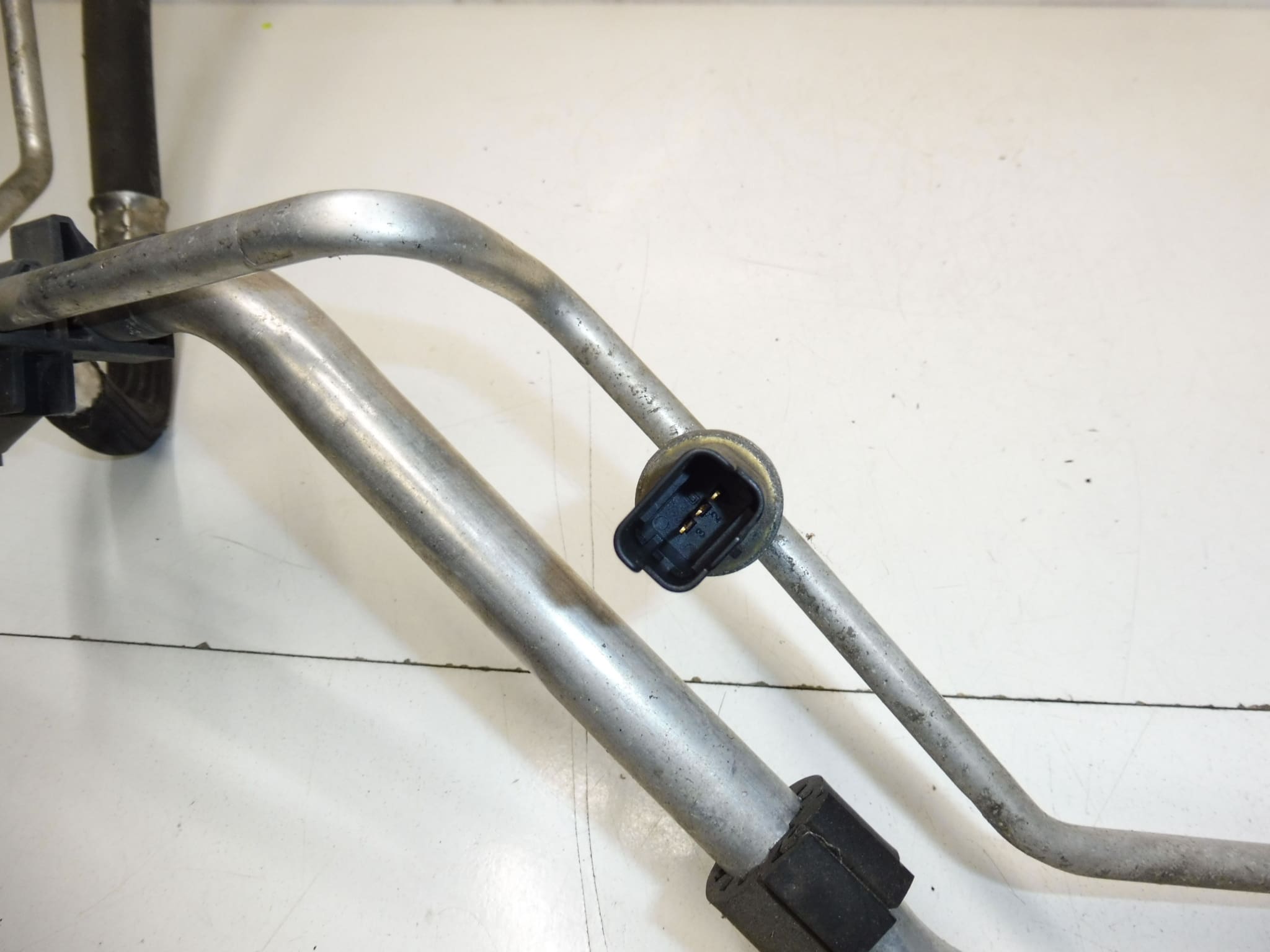 Klimarohr Citroen Peugeot 9658201480 647742 – Bild 2