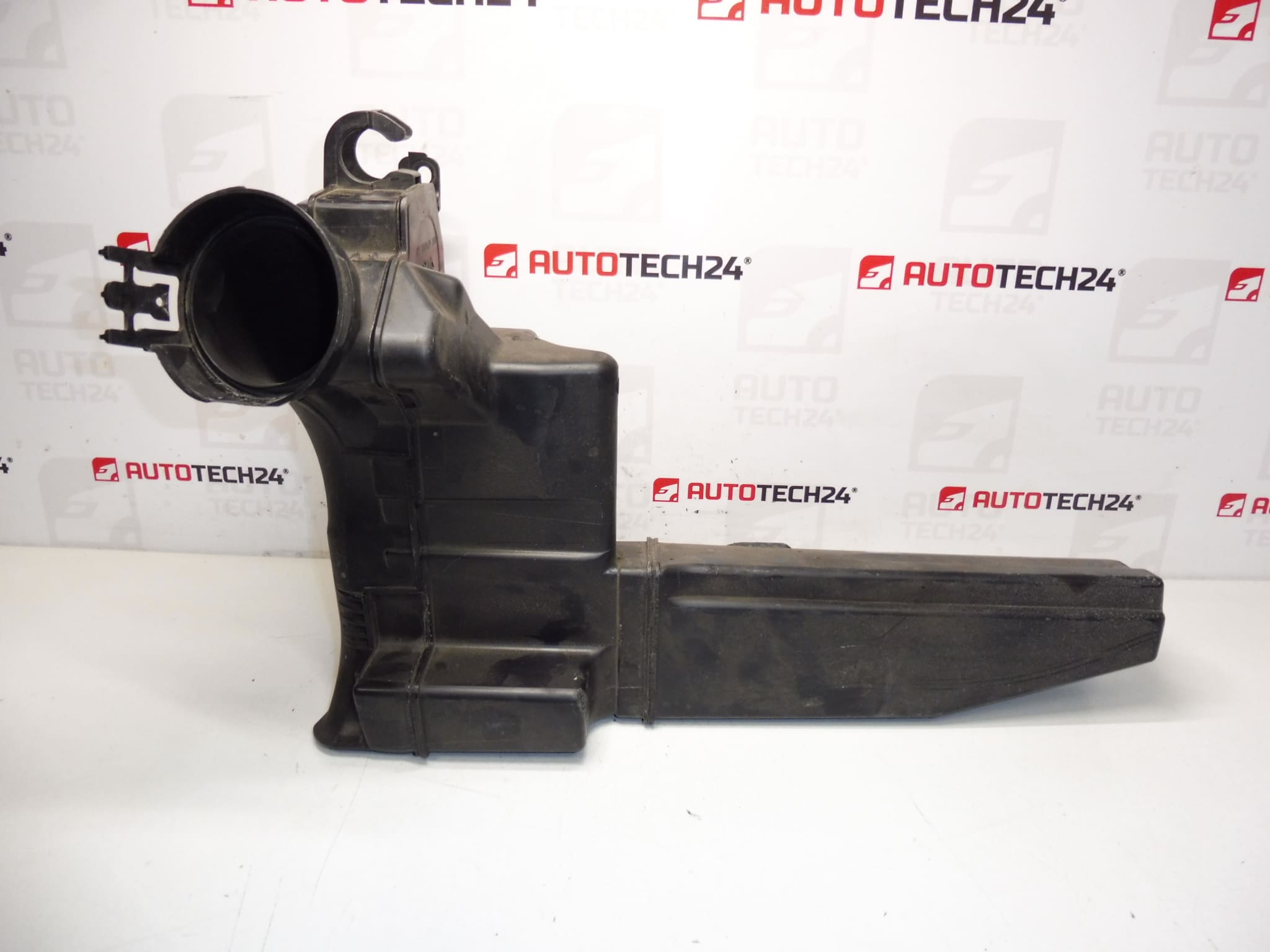 Luftansaugresonator 1.4 VTI 70 kW 8FS Citroën Peugeot 9683339380 1436Q7 – Bild 2