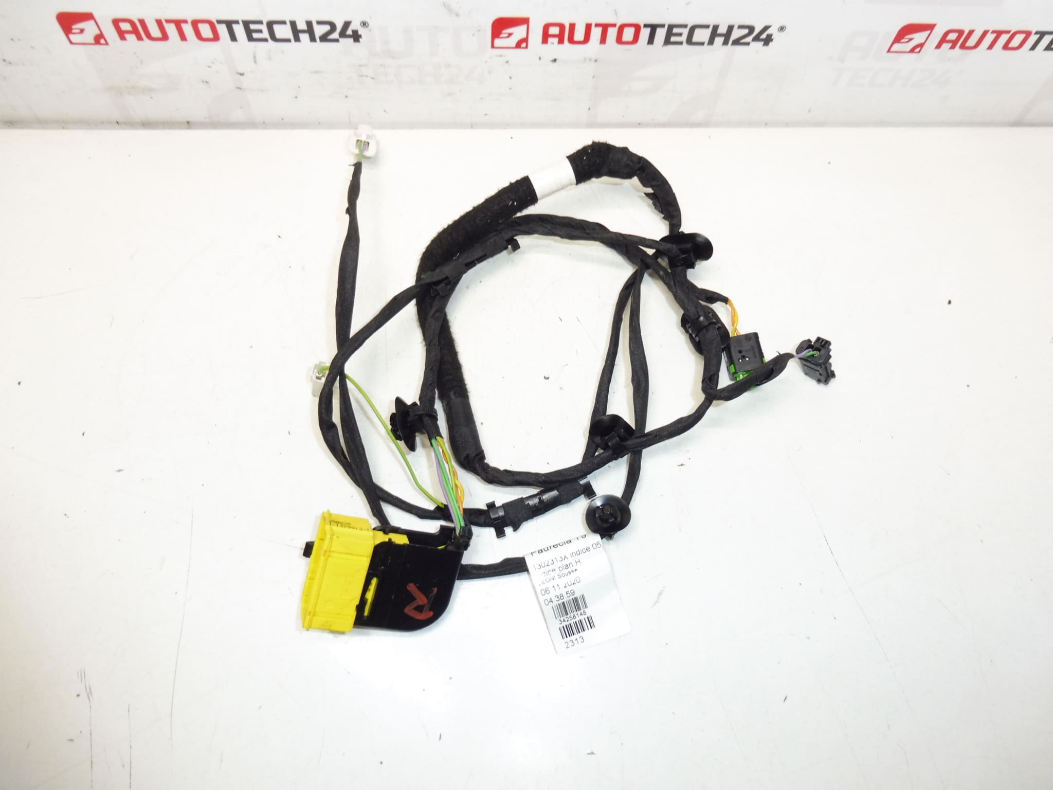 Peugeot 308 T9 Beifahrersitzgurt 1610830380