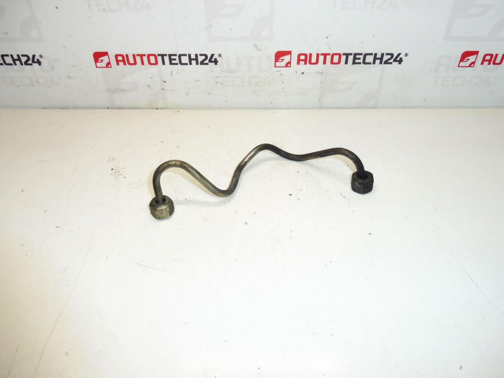 Auslassrohr für Citroën Peugeot 1570J6 Einspritzung