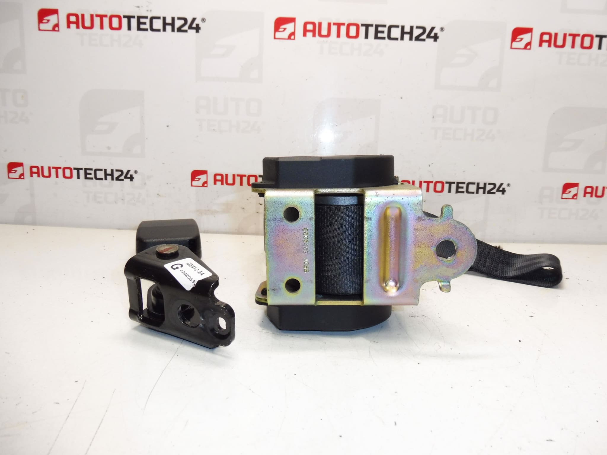 Sicherheitsgurt links hinten Peugeot 307 CC 8974JX – Bild 2