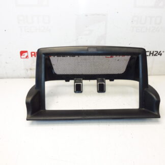 Abdeckung für Navigations-Display Peugeot 307 9634504877 8209G6