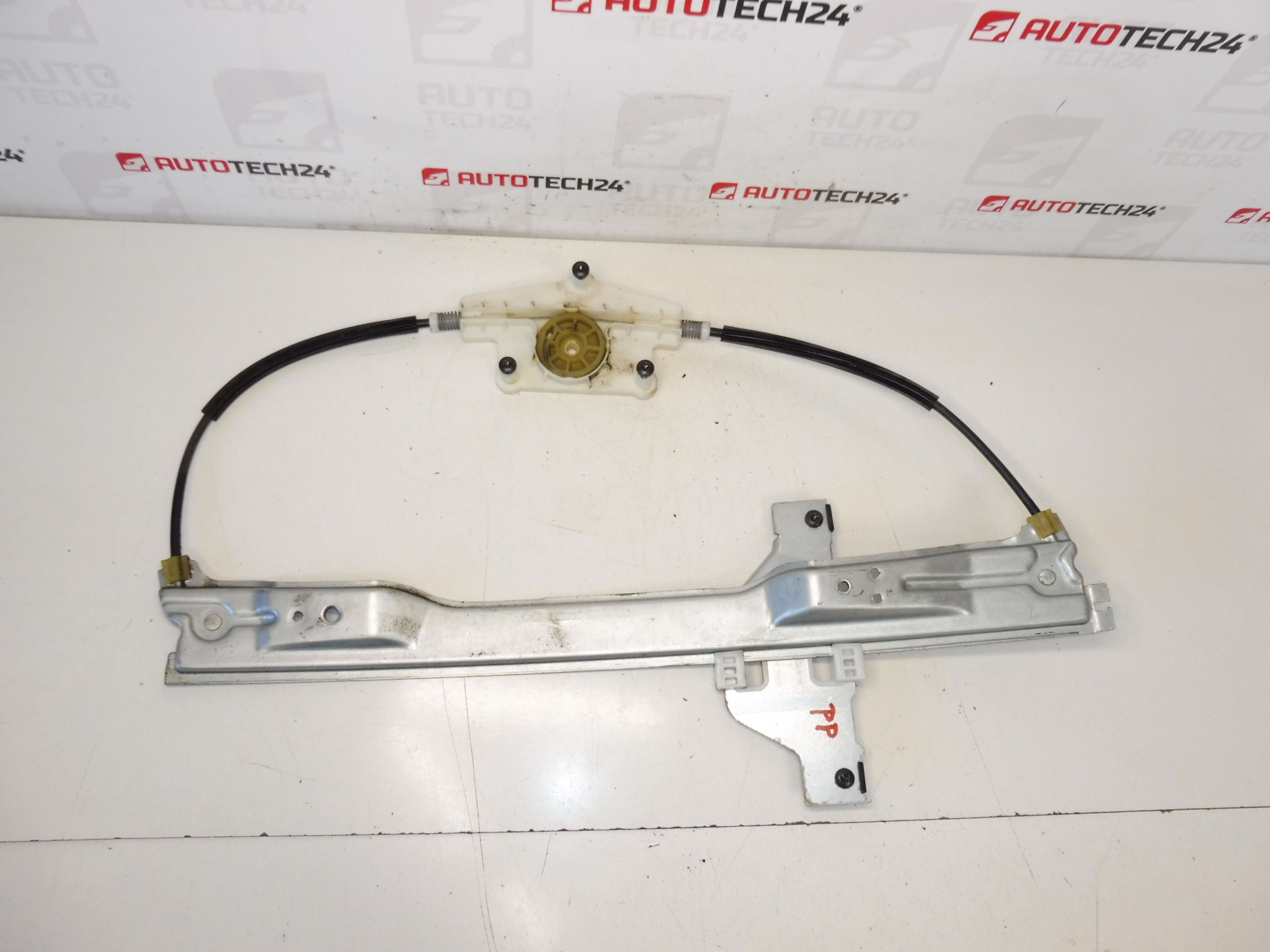 Fensterhebermechanismus für das rechte vordere Fenster Citroën C4 5-Türer 9657133580 9222V0