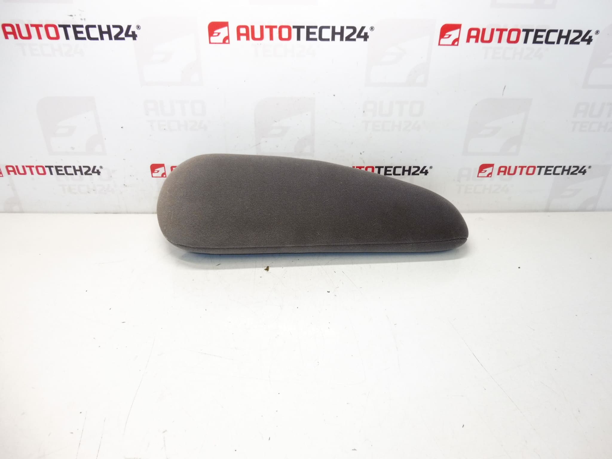 Beifahrerarmlehne Citroën Peugeot 883008