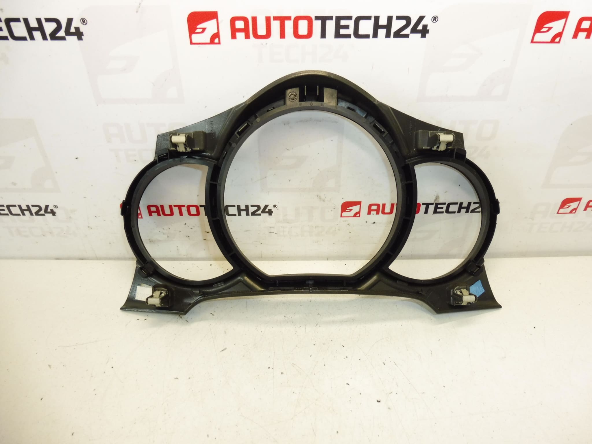 Armaturenbrett Tachorahmen Citroen C3 II A51 96842894ZD – Bild 2