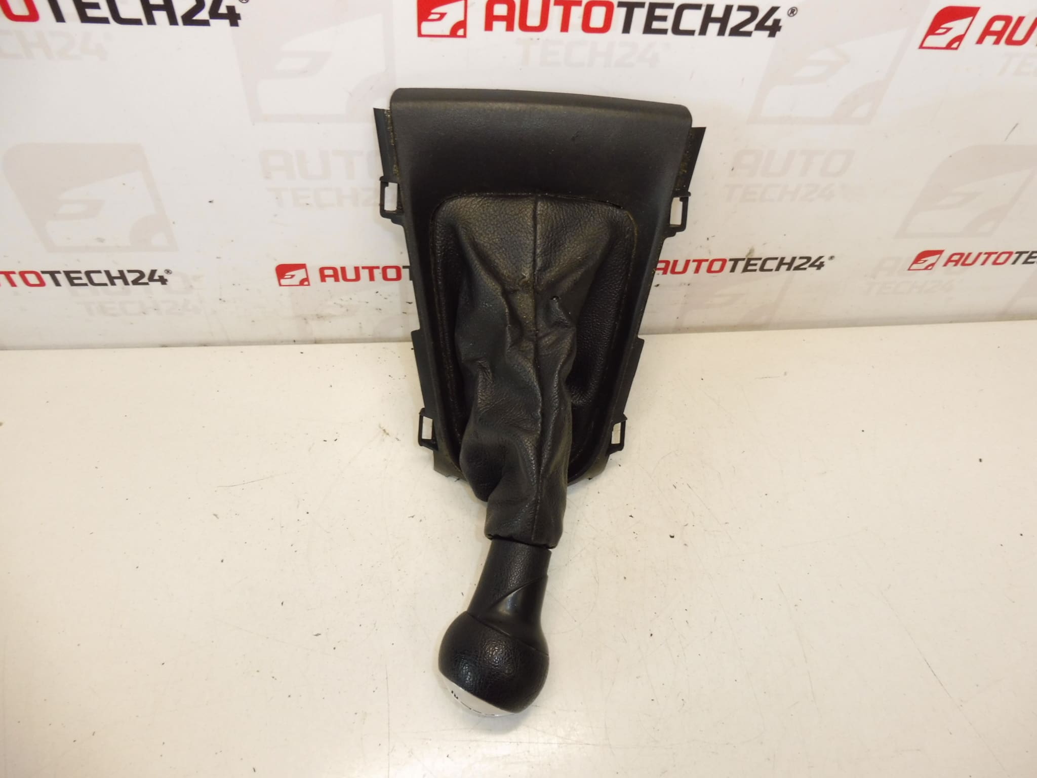 Schalthebelkopf Citroën C3 DS3 Peugeot 2403 CL 7591CC – Bild 2