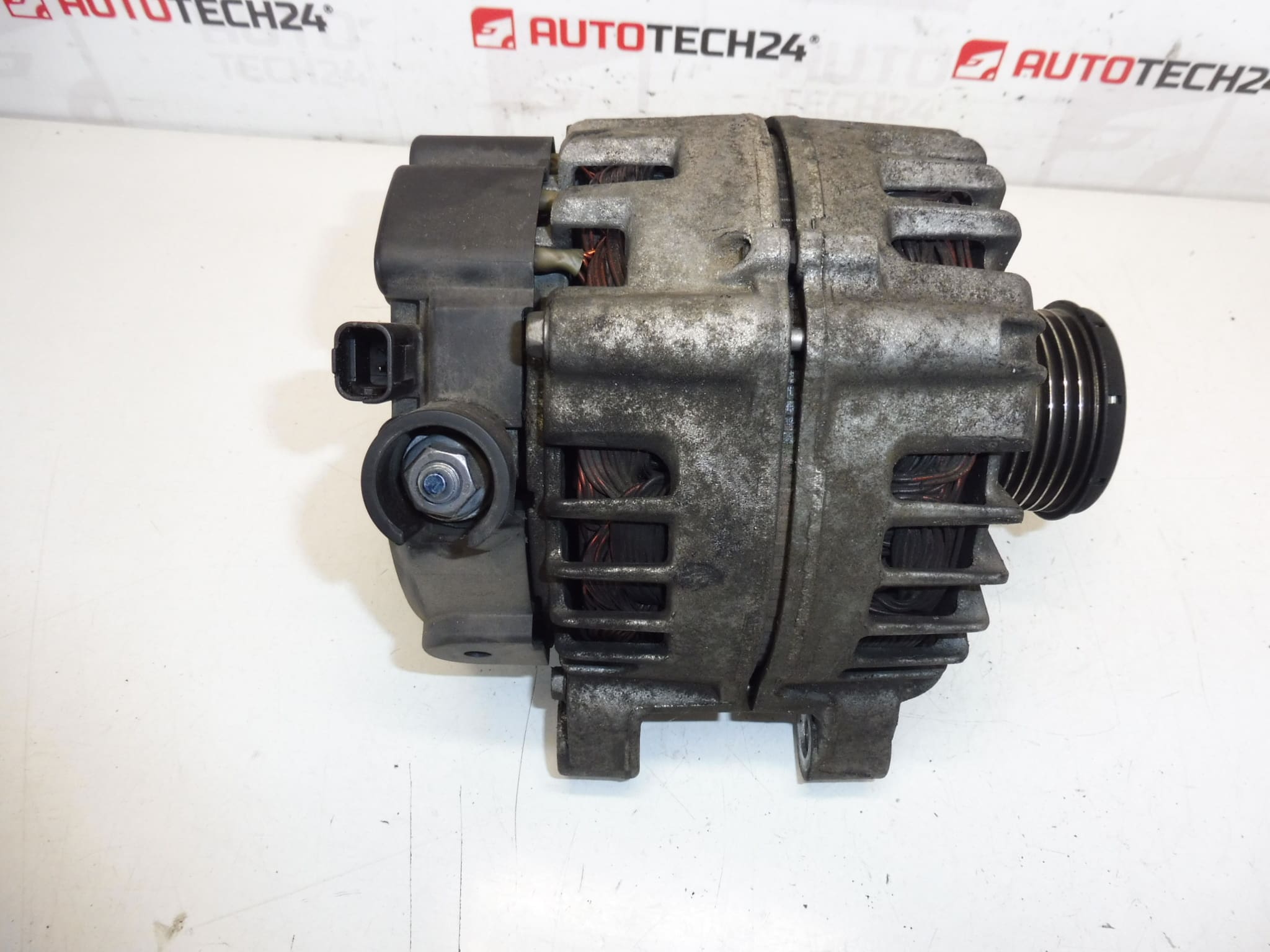 Lichtmaschine Valeo HDI Citroën Peugeot 180A CL18 9664074280 – Bild 2
