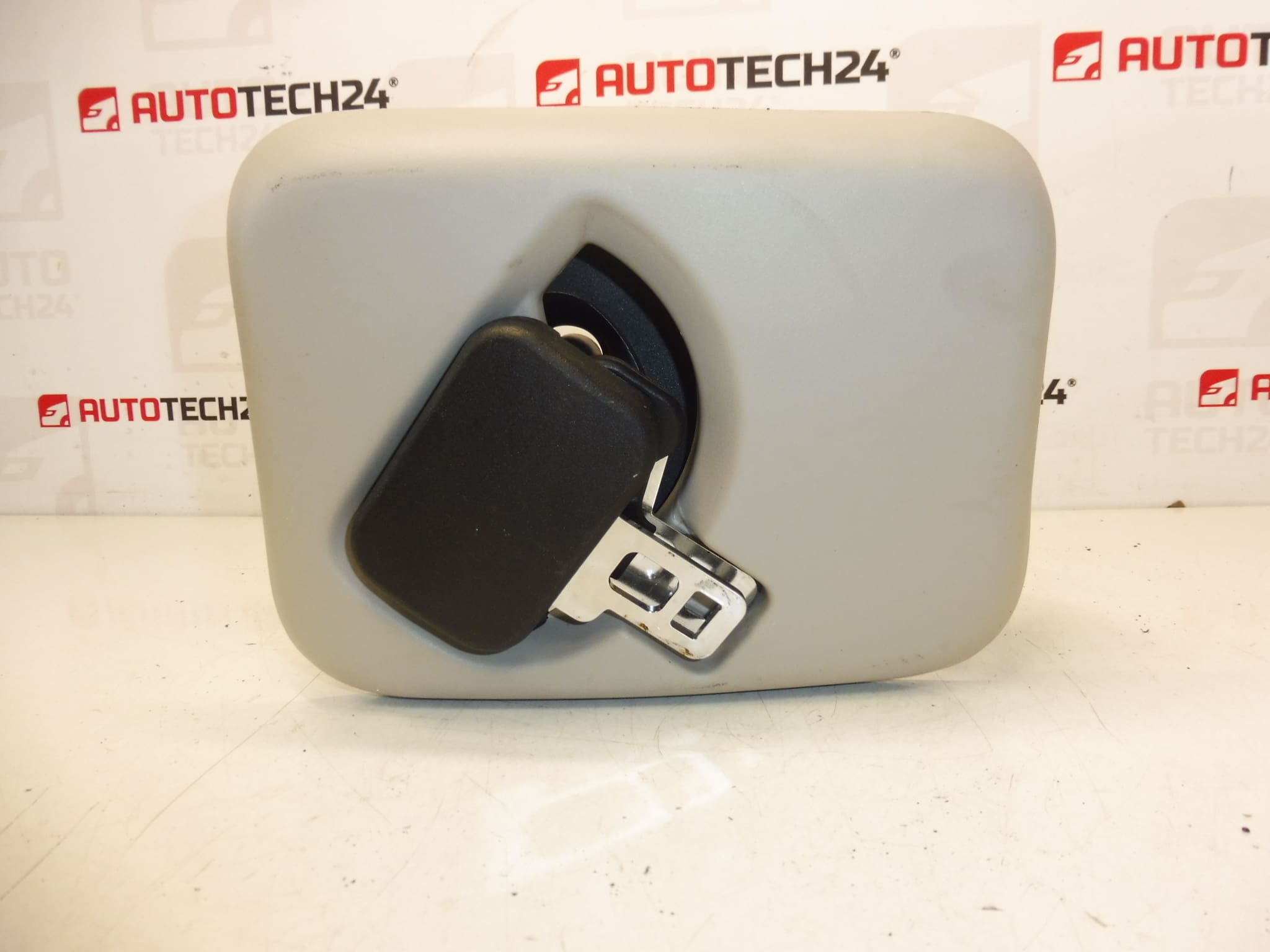Sicherheitsgurt hinten Mitte Citroën C4 Picasso 9654438077 8974XR