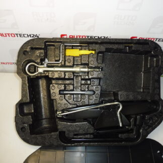Werkzeugsatz, Wagenheber, Radmutternschlüssel, Abschleppöse für Citroën C4 PICASSO 6736A7 674418 672594 671809 671739