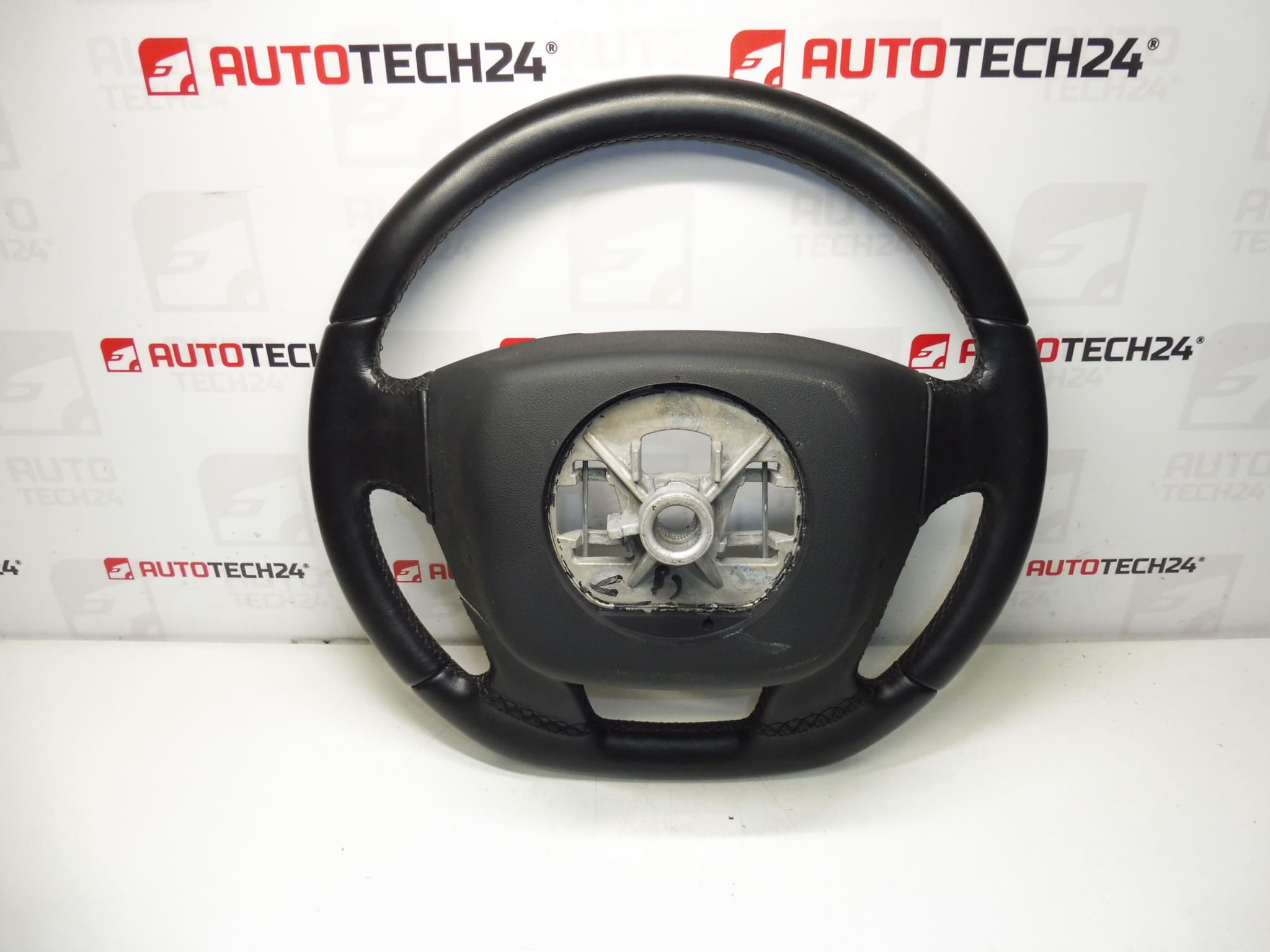 Lenkrad Citroen C4 II und DS4 98039712ZD 96700162ZD