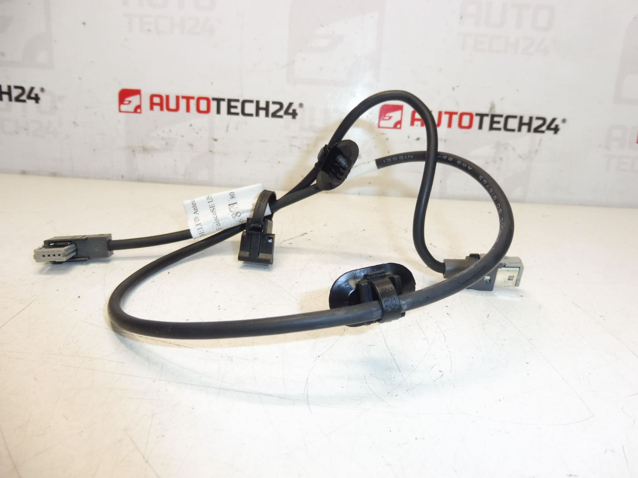 Citroen Peugeot USB-Volume 9687949180 6586ZS – Bild 2