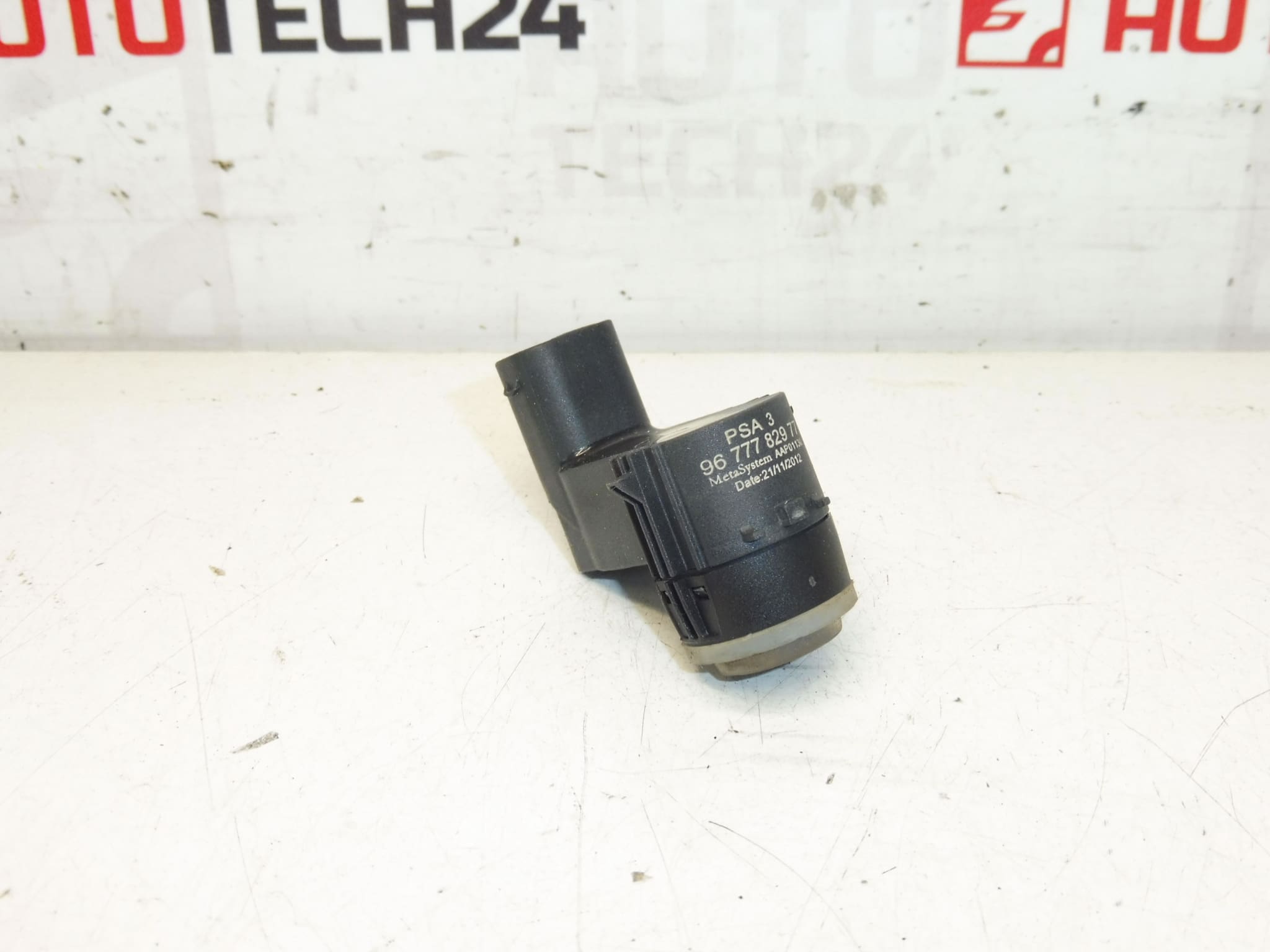 Parksensor Citroën Peugeot 9677782977 9677782980 6590 JE