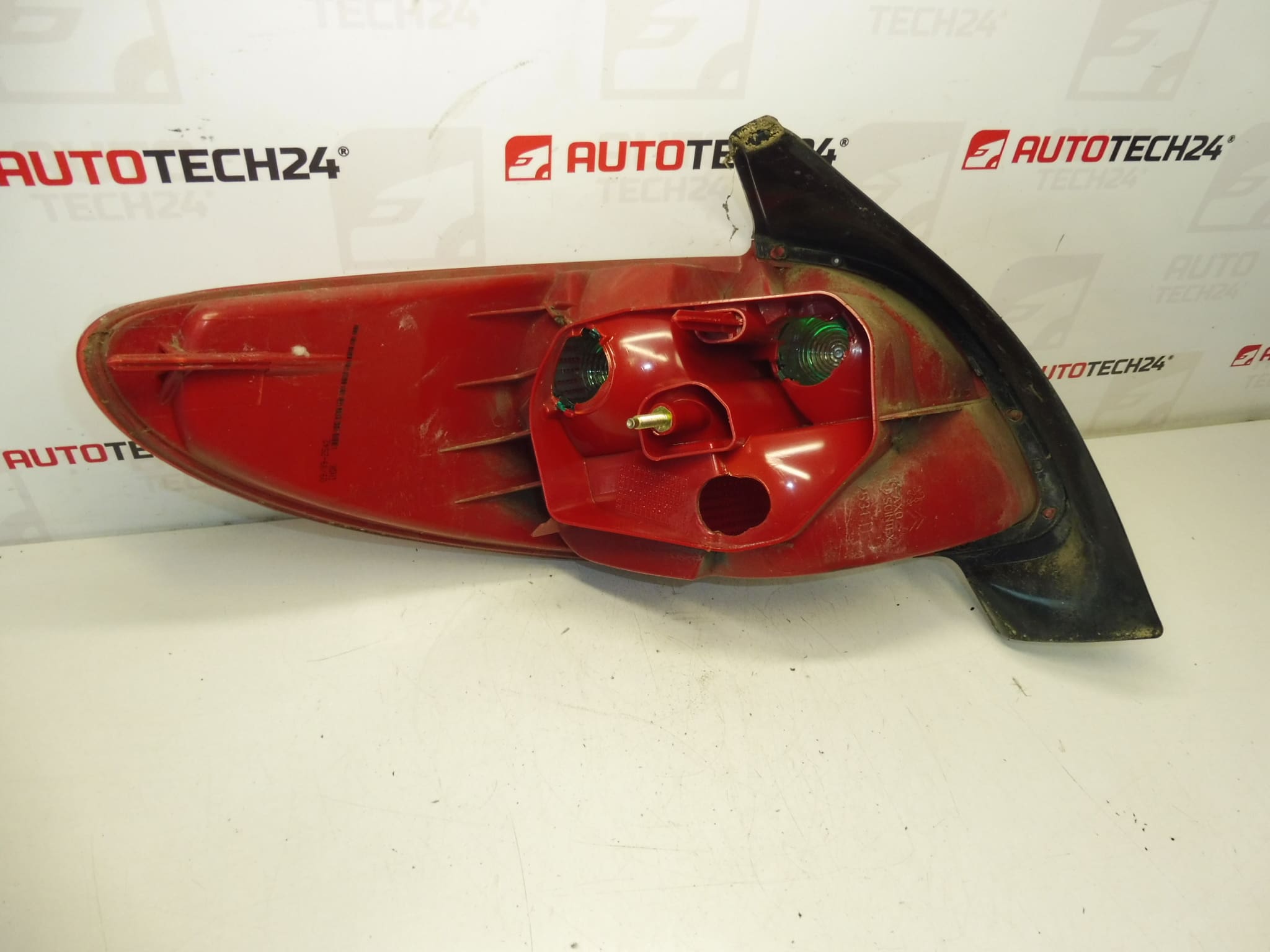 Rechte Rückleuchte Peugeot 206 bis 6/2003 6351P1 – Bild 2