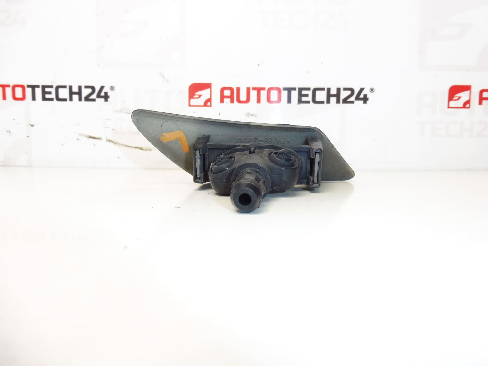 Düse und Abdeckung der Scheinwerferwaschanlage links für Peugeot 307 6438H2 6438H1