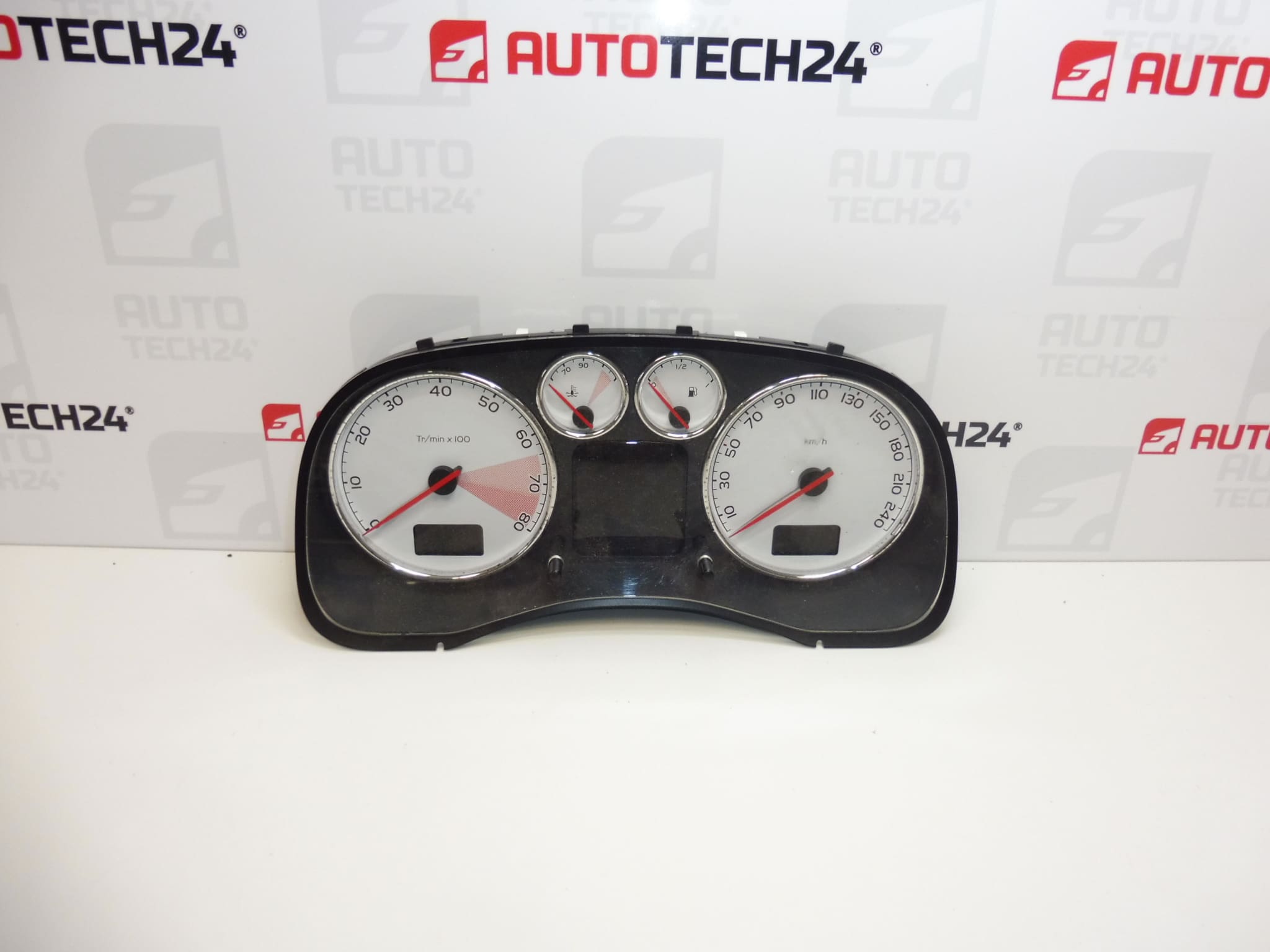 Tachometer Peugeot 307 252.000 km 9648629680 6103J6